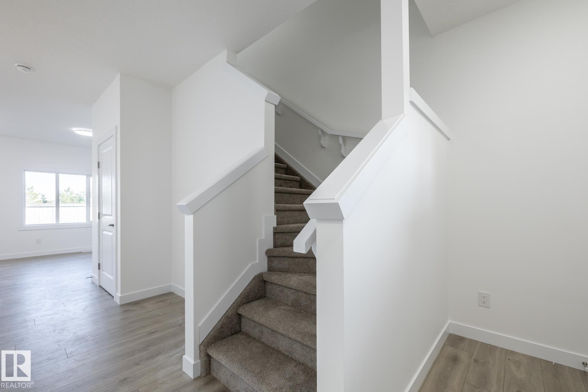 Photo 5 at 8639 97 Avenue, Morinville