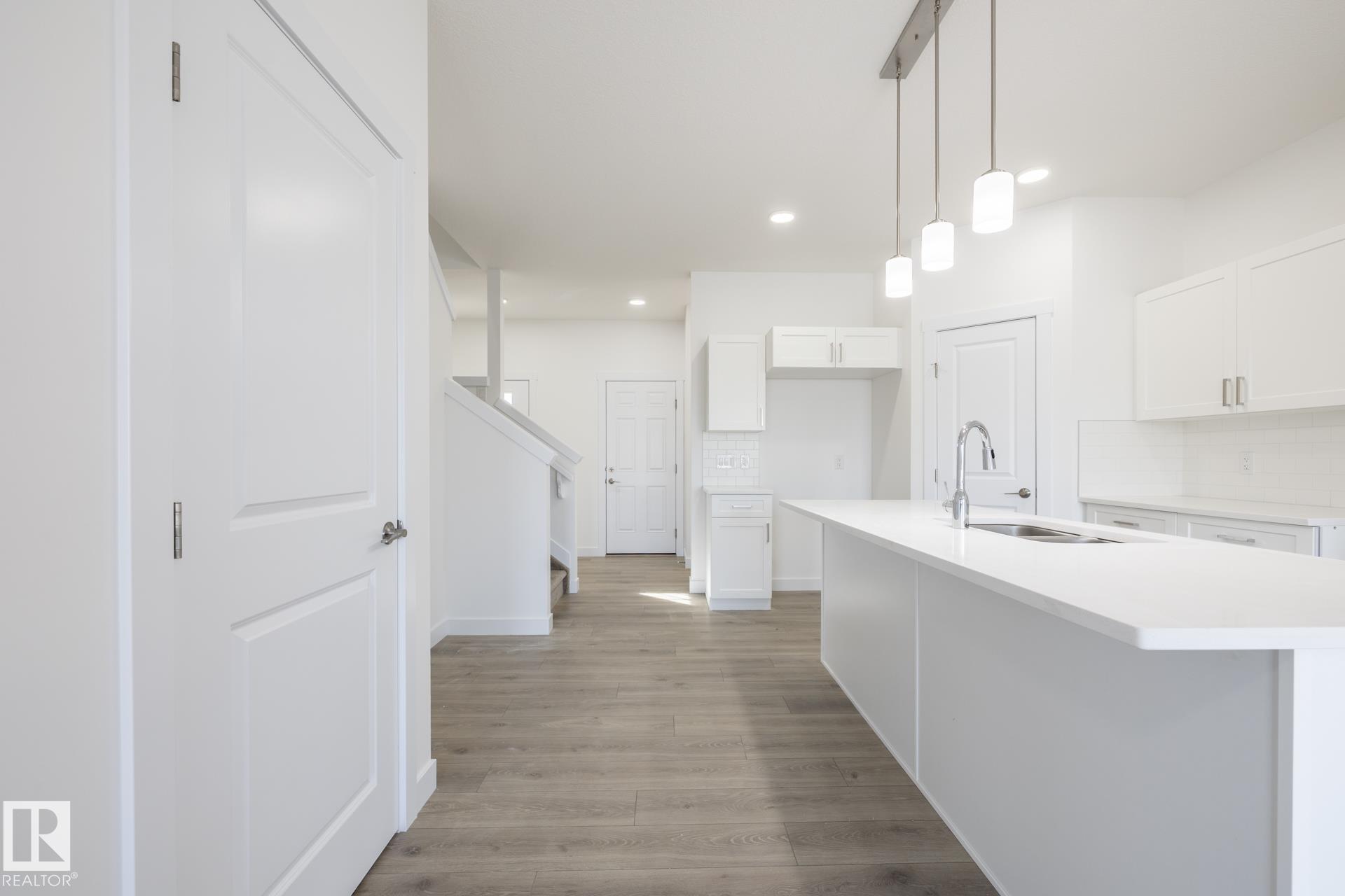 Photo 8 at 8639 97 Avenue, Morinville