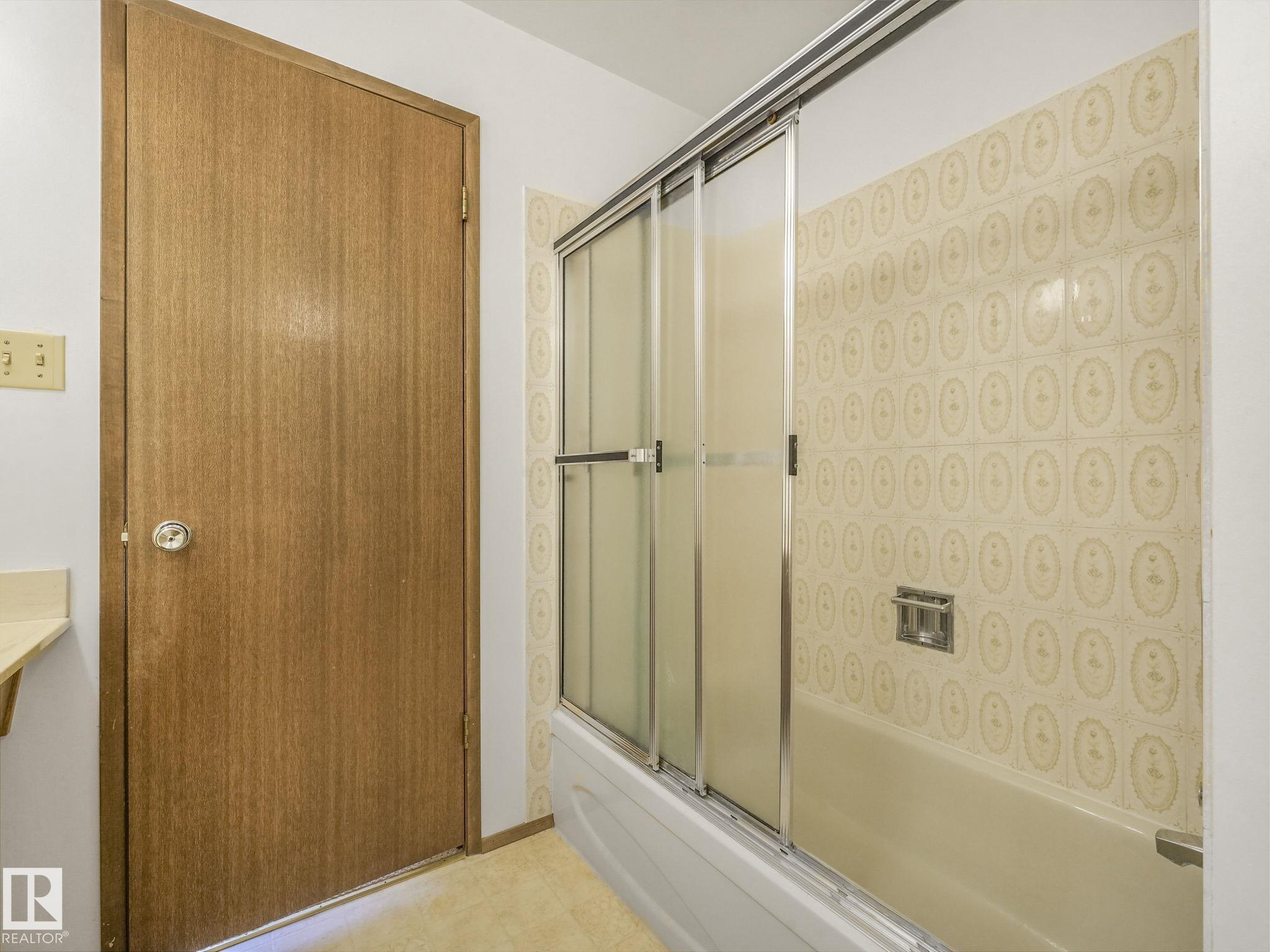 Photo 30 at 3213 111a Street NW, Sweet Grass, Edmonton