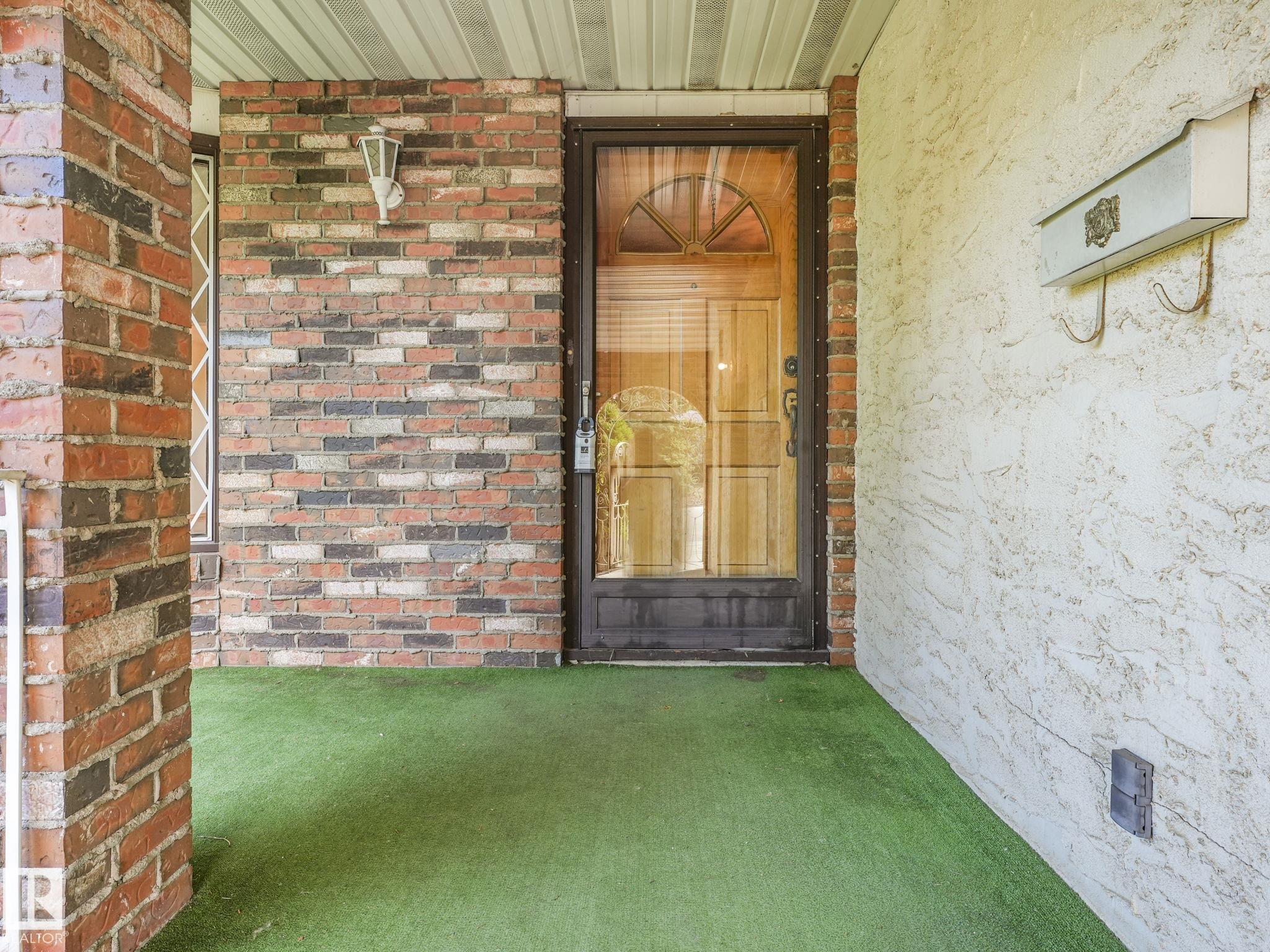 Photo 4 at 3213 111a Street NW, Sweet Grass, Edmonton