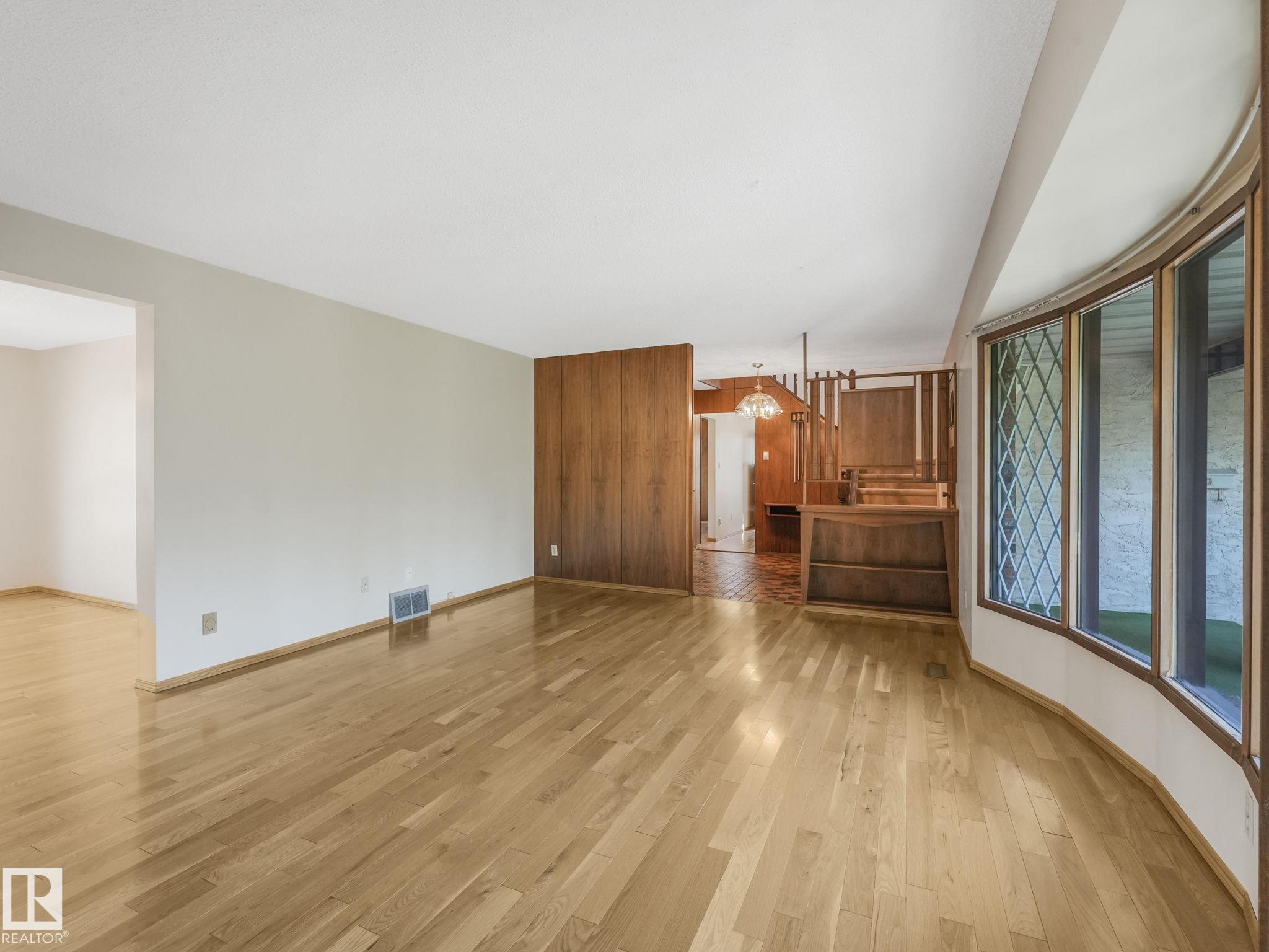 Photo 8 at 3213 111a Street NW, Sweet Grass, Edmonton