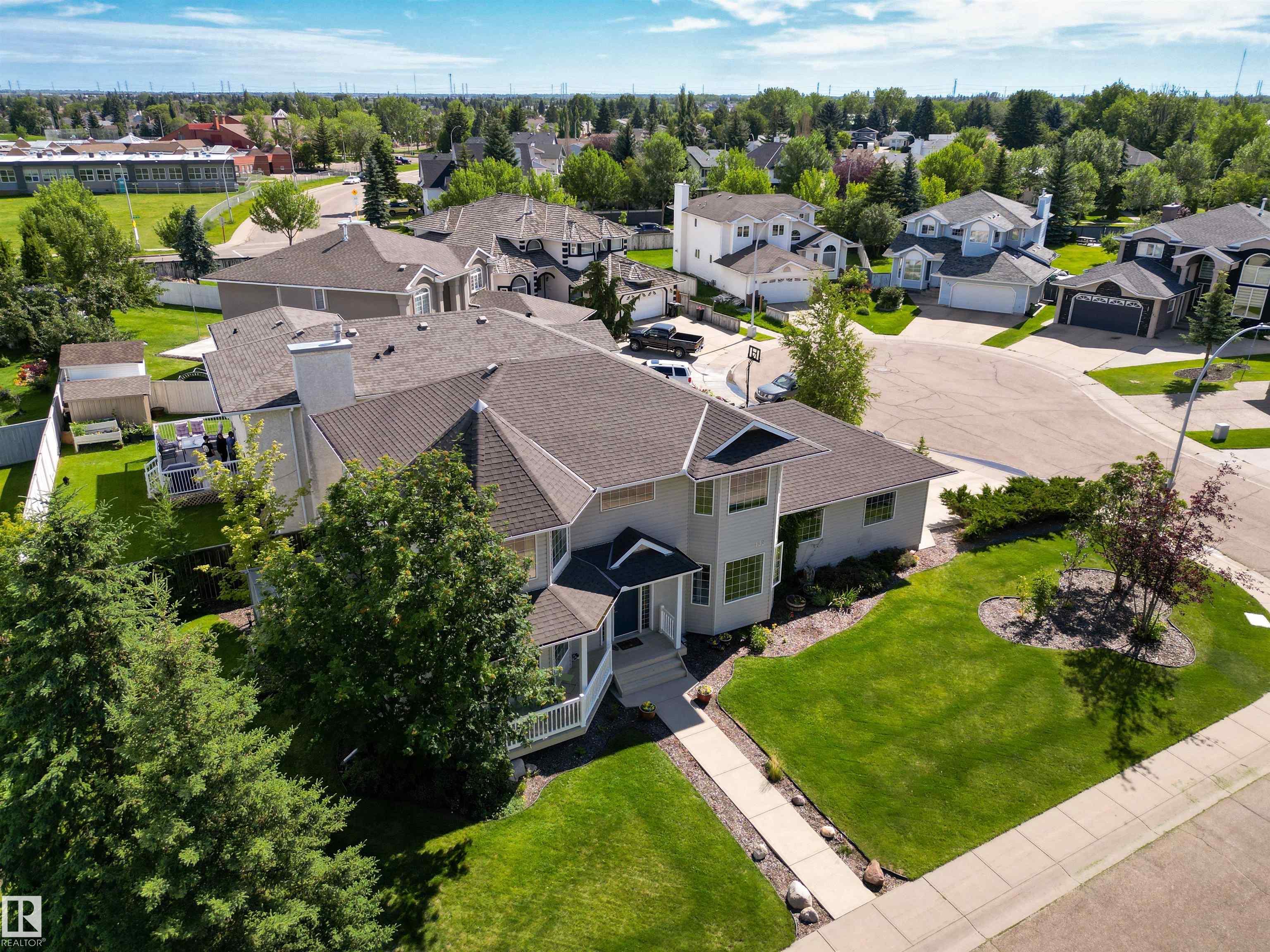Photo 3 at 133 Kulawy Drive NW, Kiniski Gardens, Edmonton