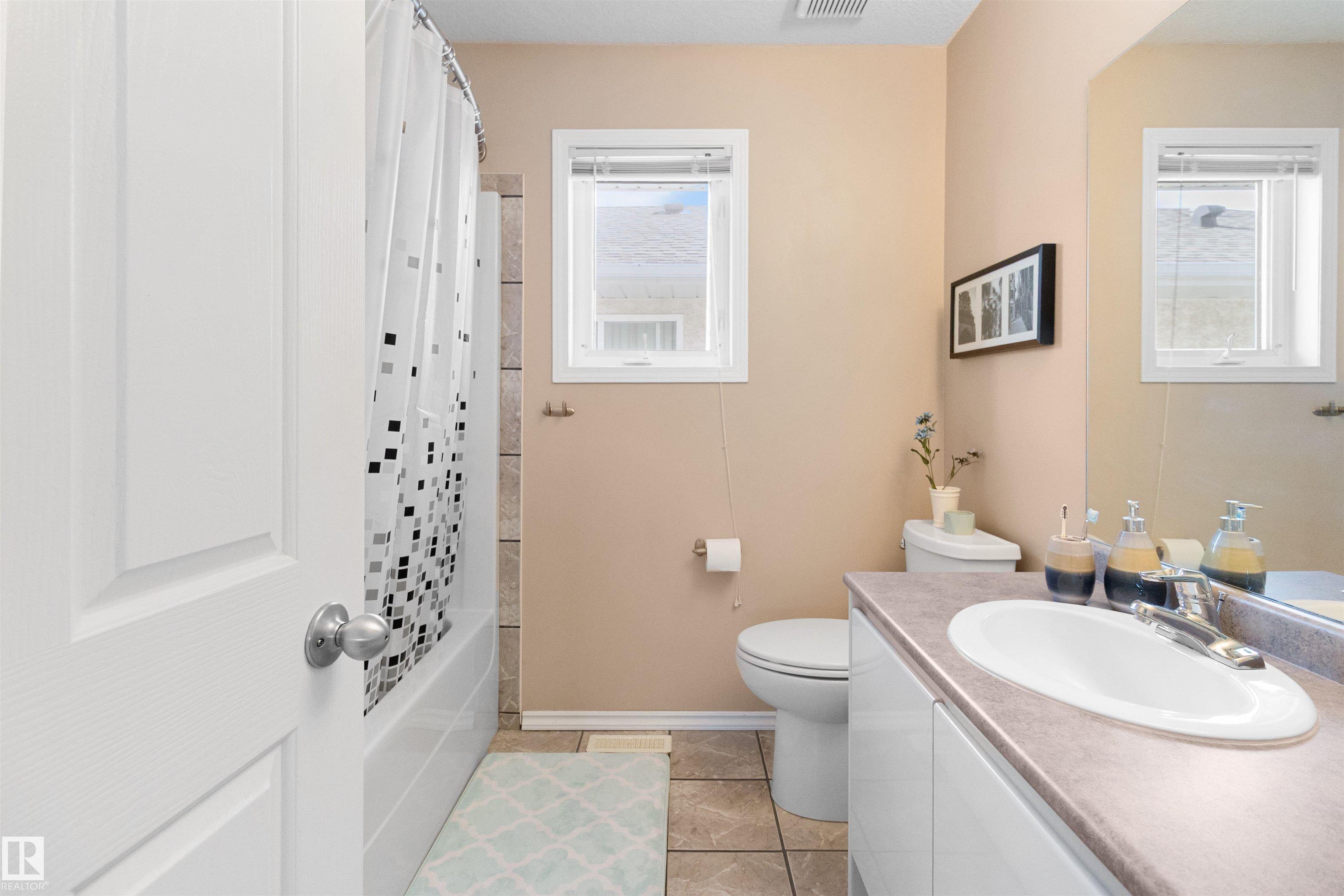 Photo 35 at 133 Kulawy Drive NW, Kiniski Gardens, Edmonton