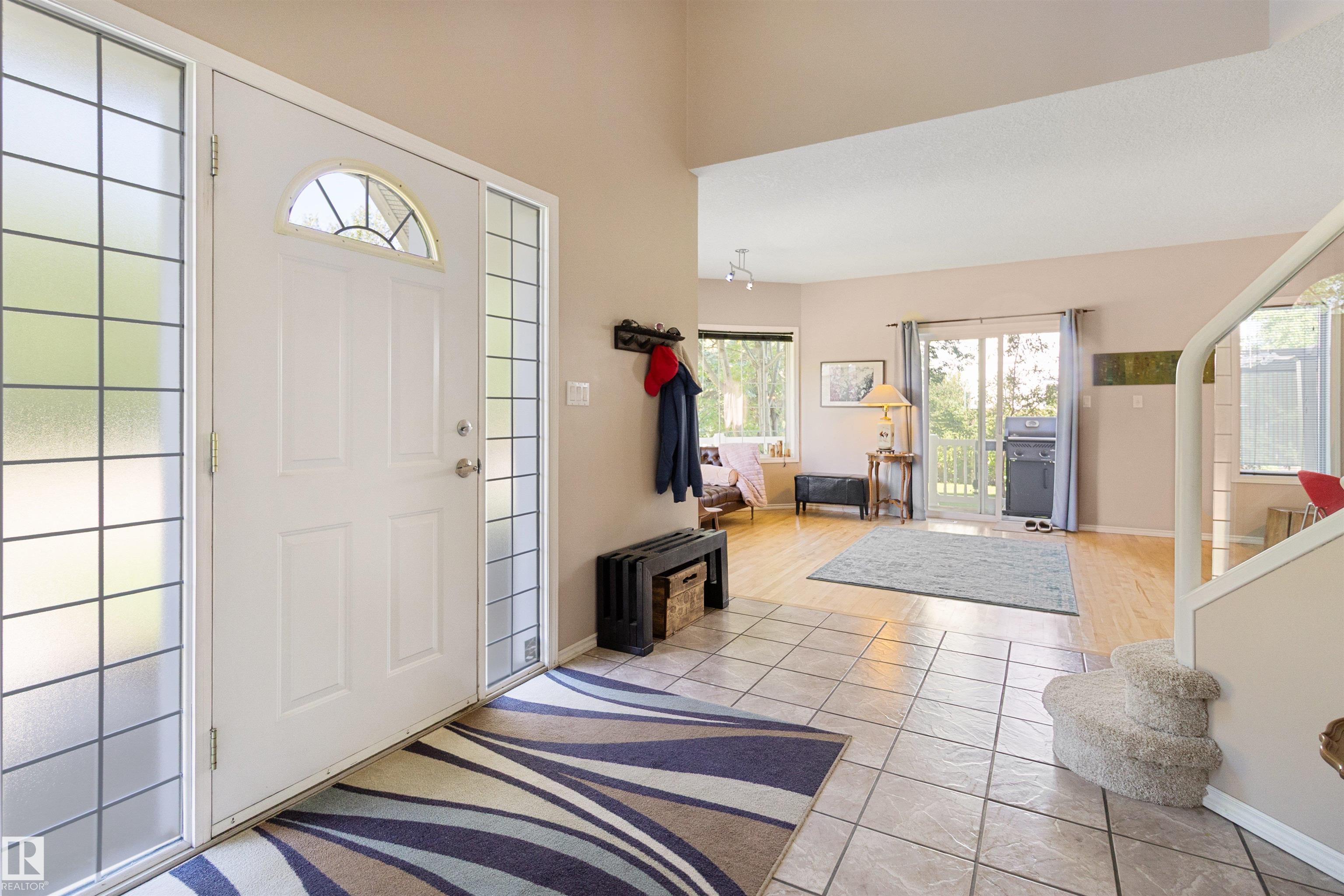 Photo 8 at 133 Kulawy Drive NW, Kiniski Gardens, Edmonton