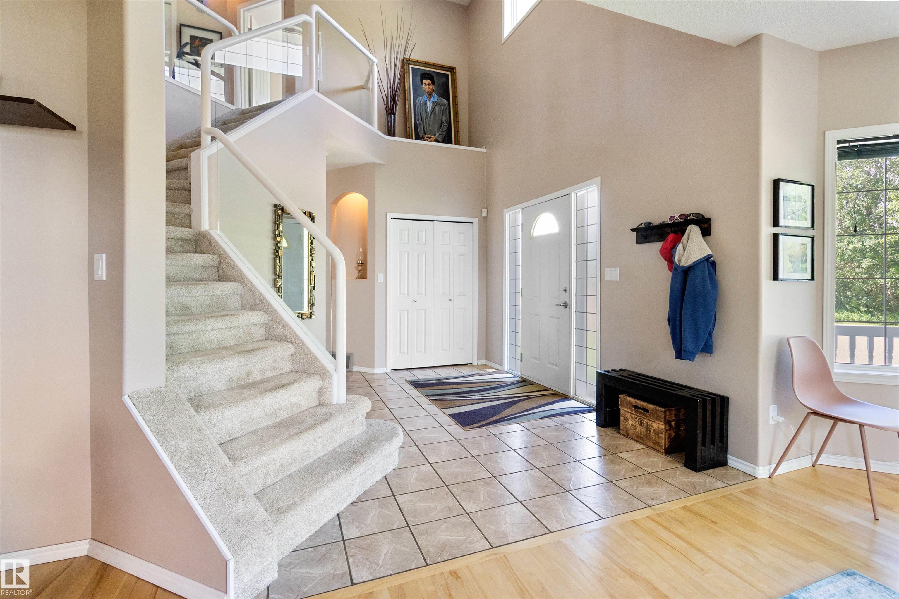 Photo 9 at 133 Kulawy Drive NW, Kiniski Gardens, Edmonton