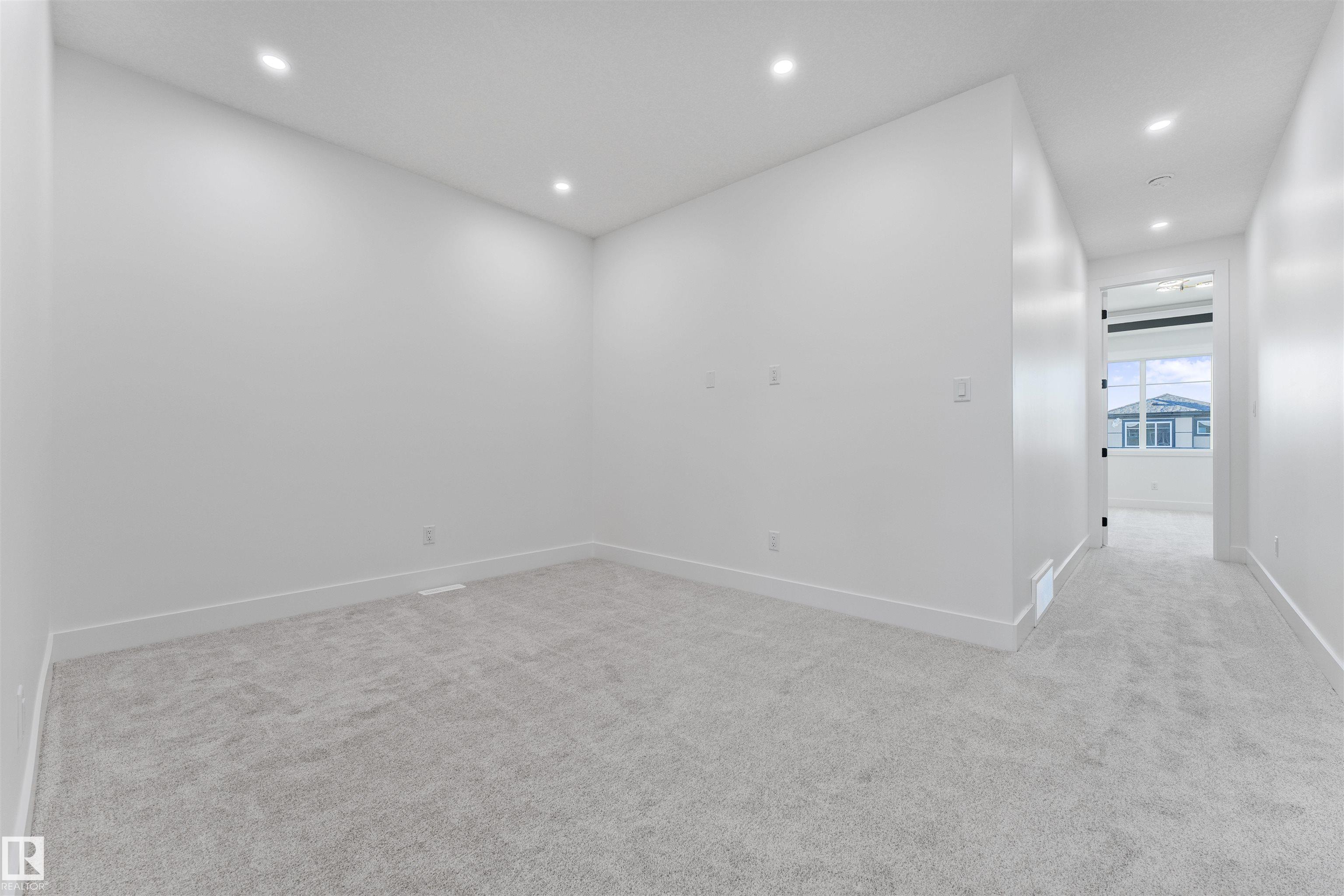 Photo 25 at 4305 36 Street, Triomphe Estates, Beaumont