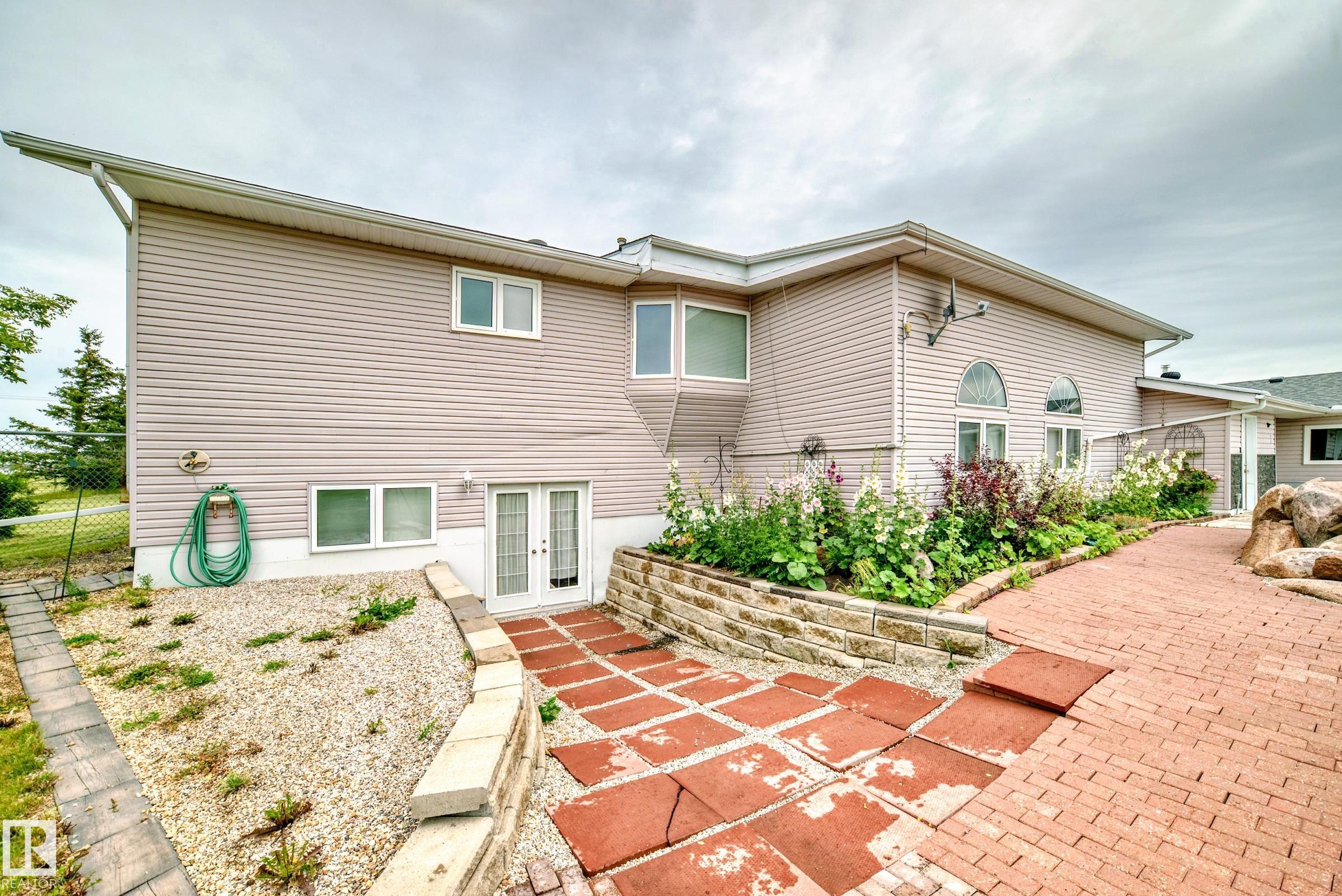 Photo 66 at 25027 Twp Rd 484, None, Rural Leduc County