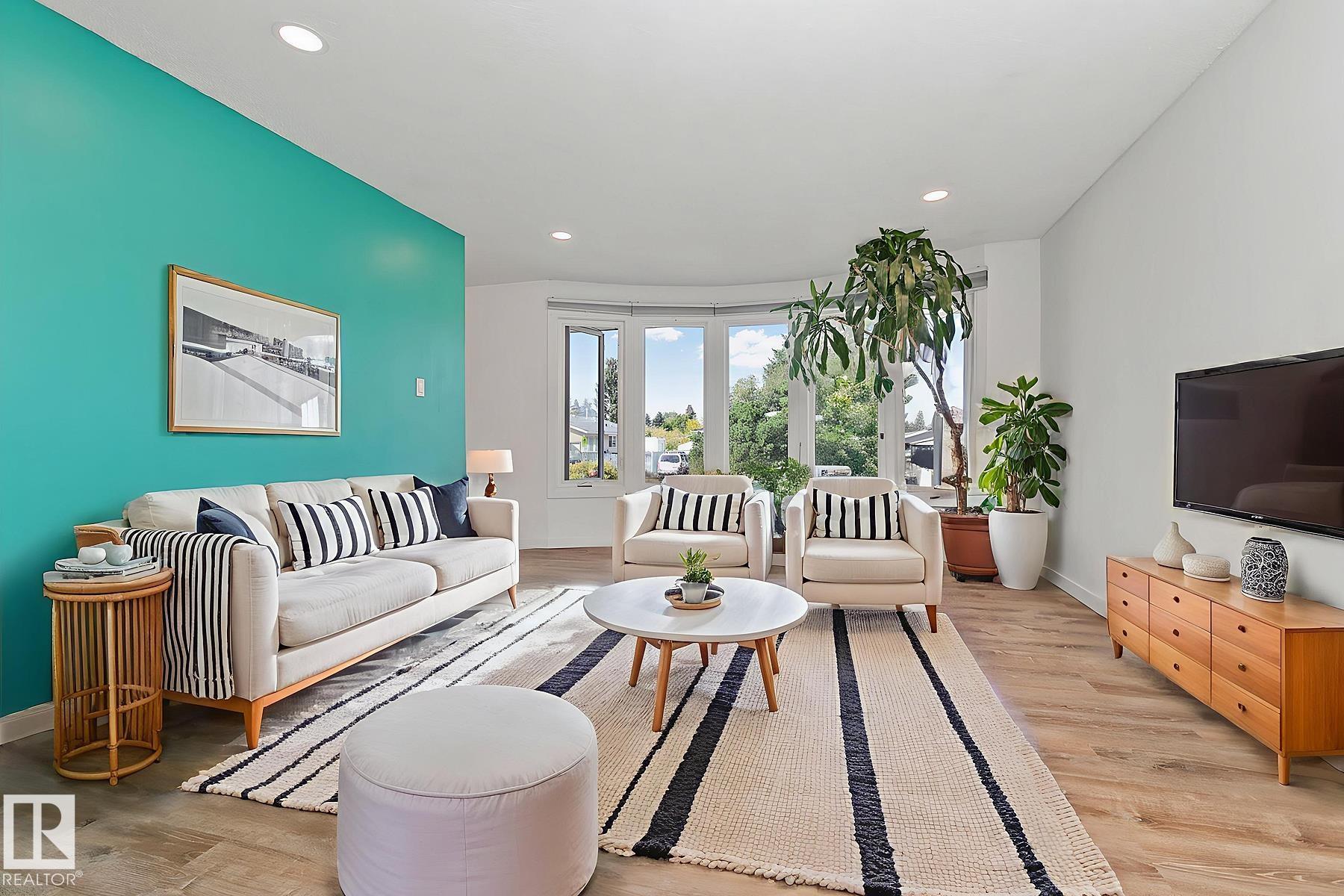 Photo 11 at 3 Wilson Crescent, Westboro, Sherwood Park