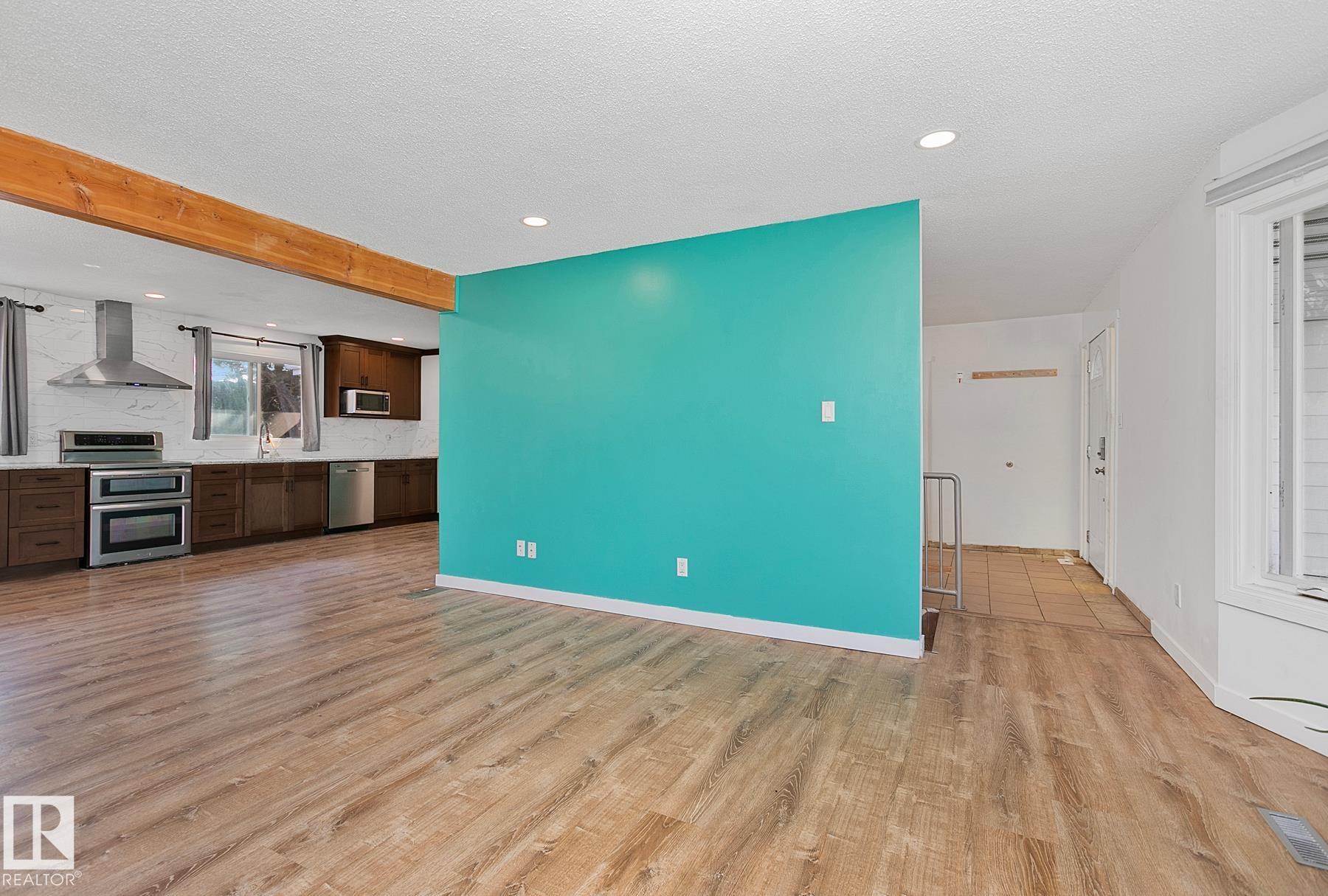 Photo 13 at 3 Wilson Crescent, Westboro, Sherwood Park