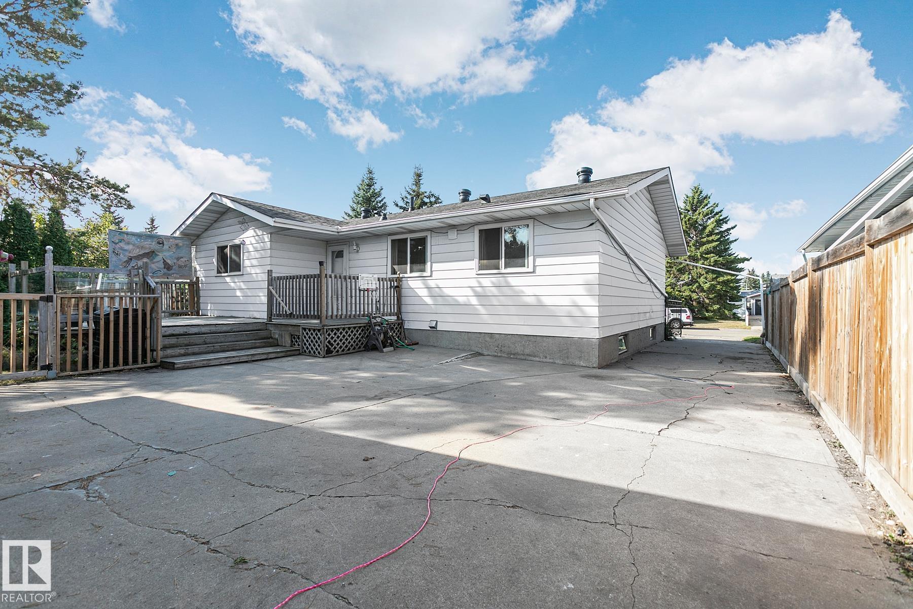 Photo 35 at 3 Wilson Crescent, Westboro, Sherwood Park