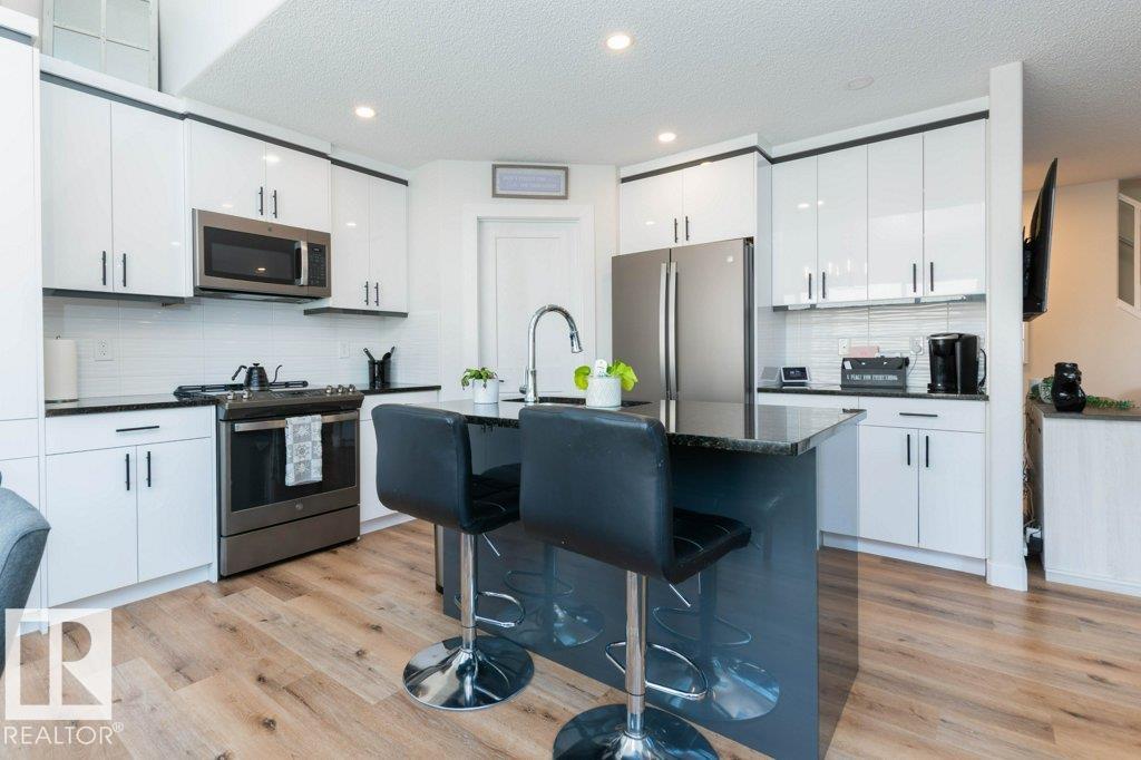 Photo 11 at 98 Rue Monette, Montalet, Beaumont