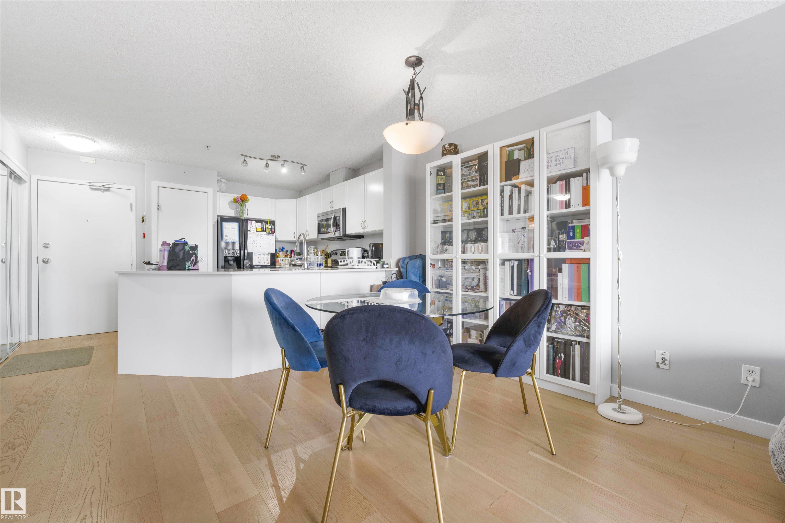 Photo 10 at #213 4312 139 Avenue NW, Clareview Town Centre, Edmonton