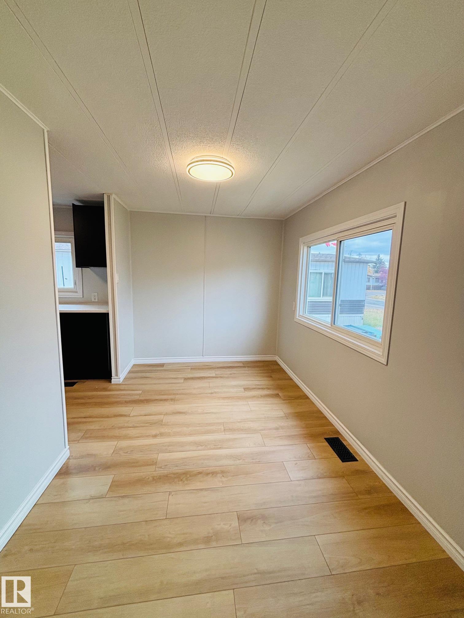 Picture for 67 Ridgeway Dr NW