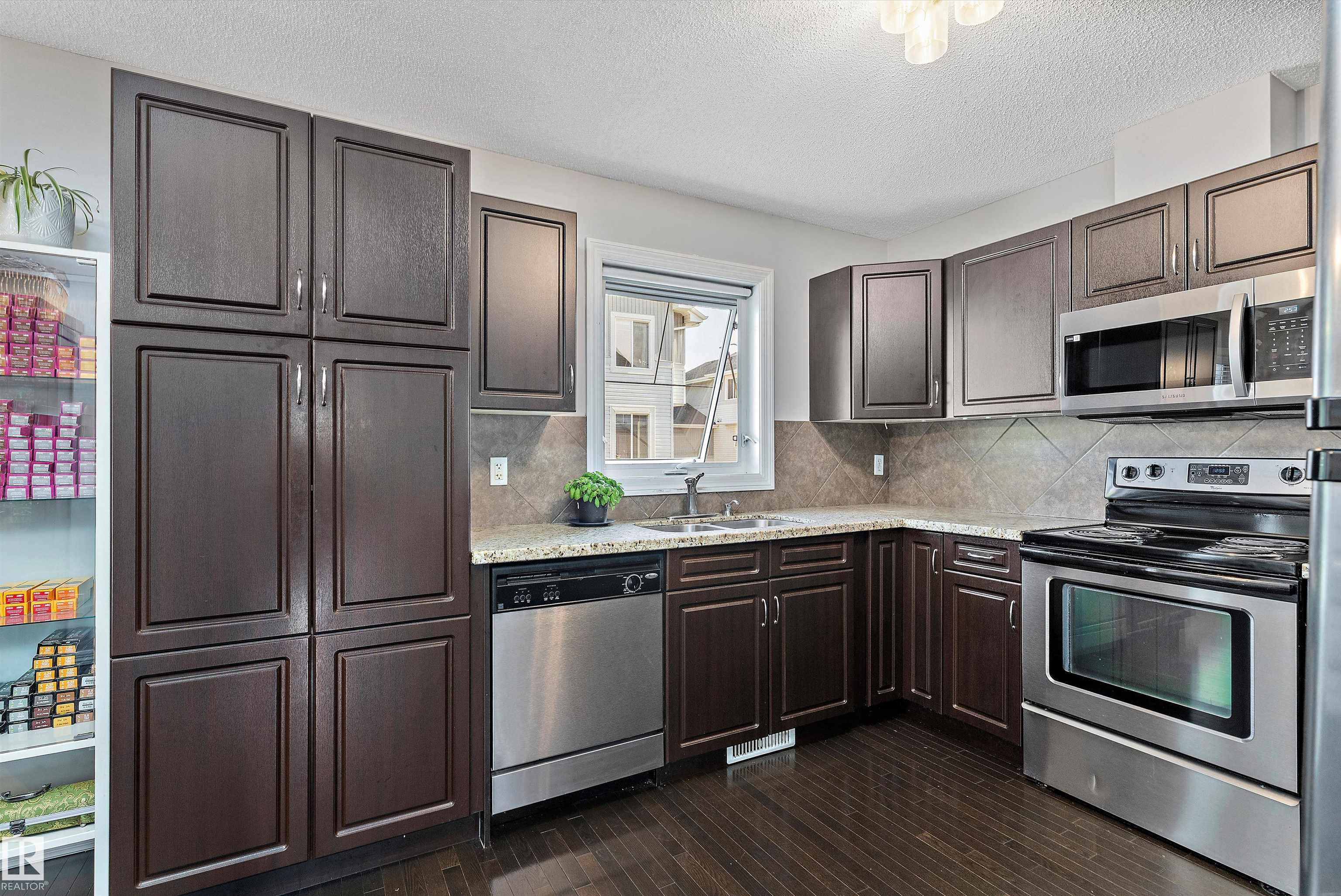Photo 19 at 24 - 2336 Aspen Trail NW, Emerald Hills, Sherwood Park
