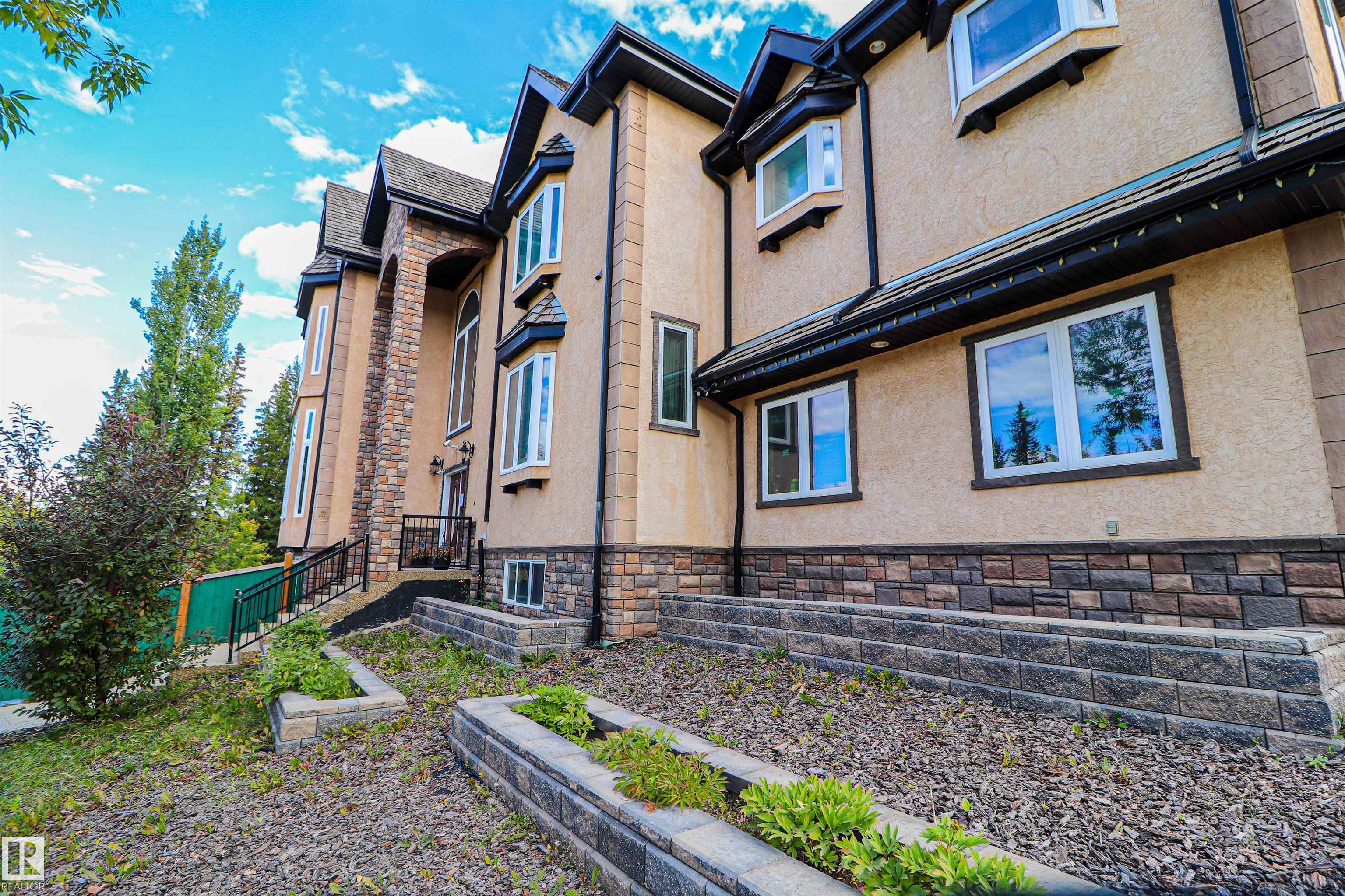 Photo 11 at 47 Blackburn Drive SW, Blackburne, Edmonton