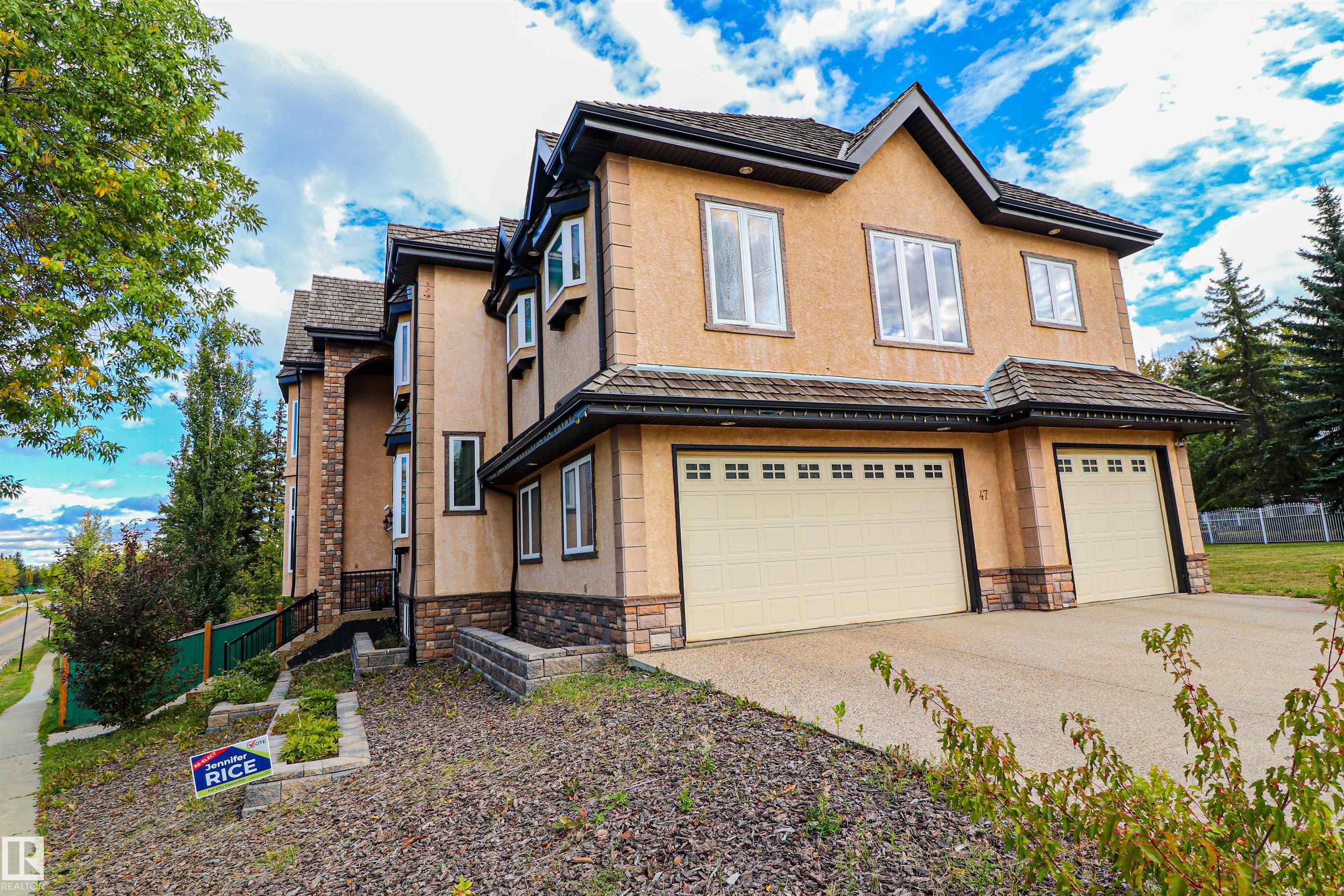 Photo 4 at 47 Blackburn Drive SW, Blackburne, Edmonton
