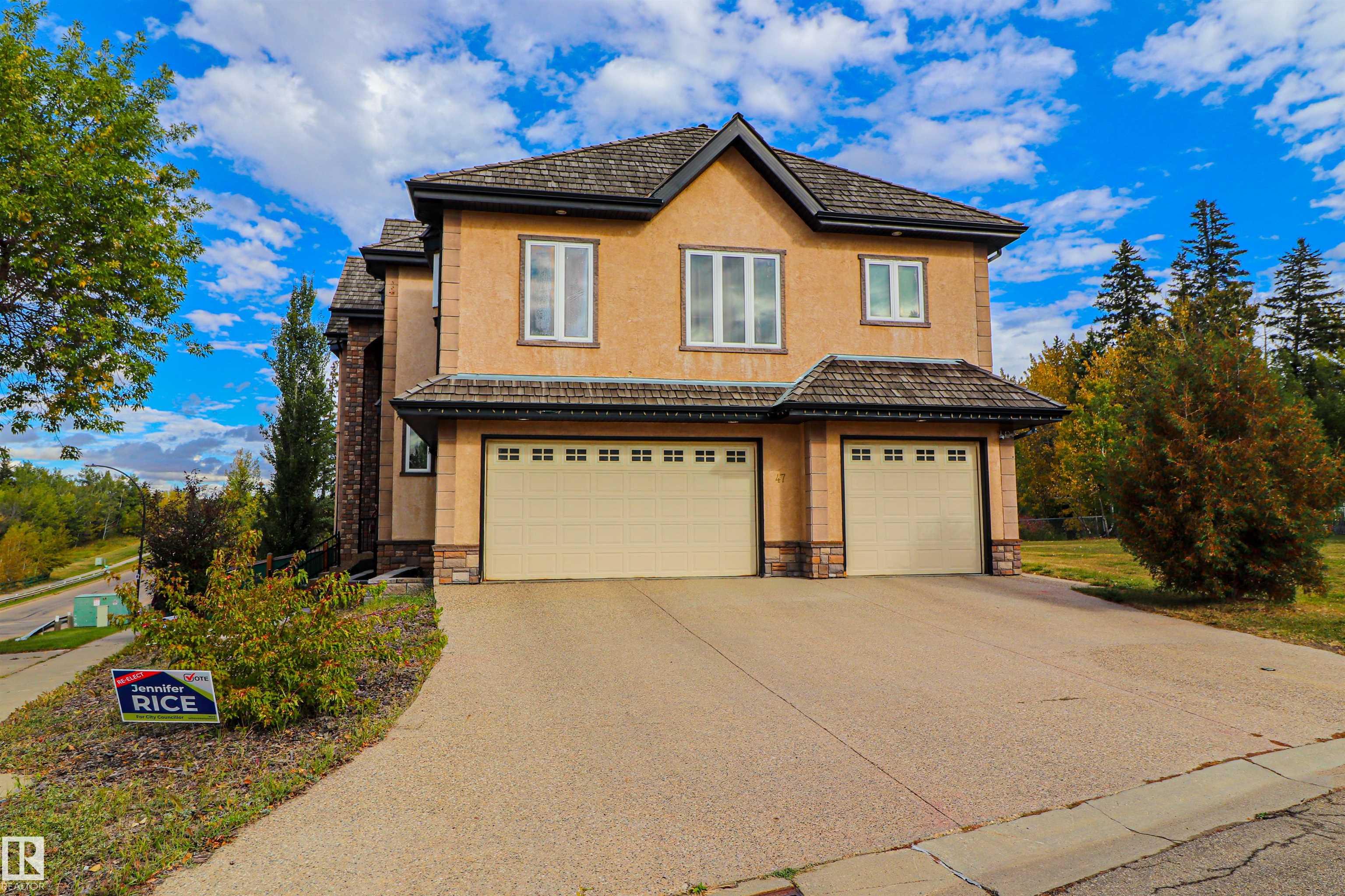 Photo 5 at 47 Blackburn Drive SW, Blackburne, Edmonton