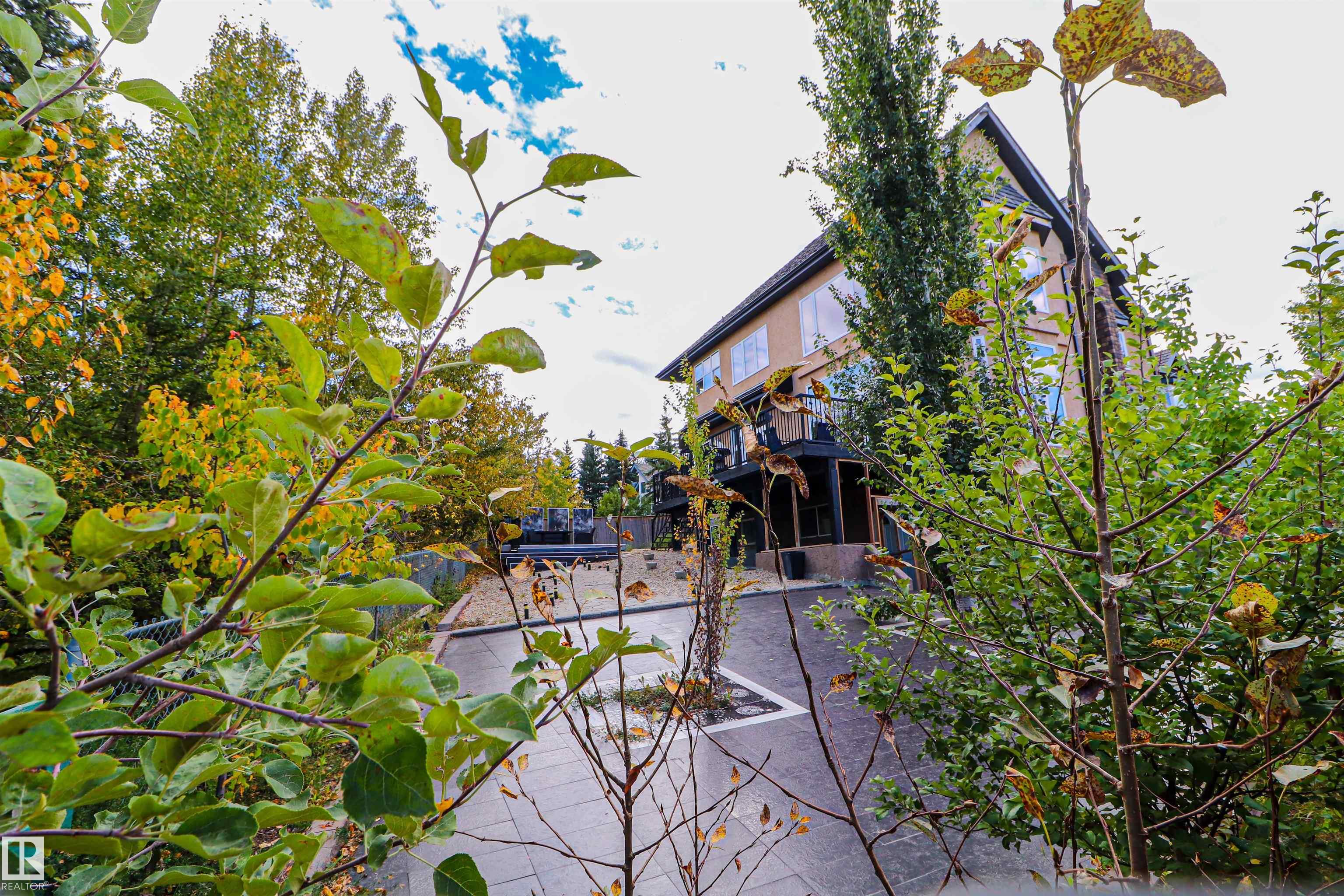 Photo 10 at 47 Blackburn Drive SW, Blackburne, Edmonton
