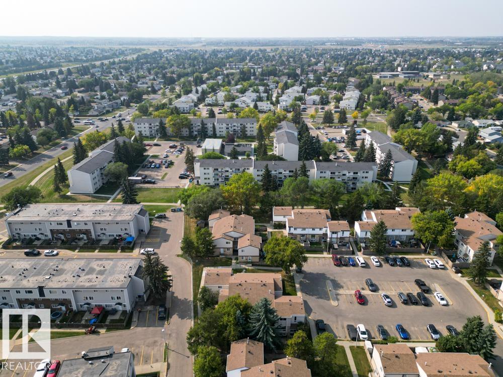 http://cdnparap120.paragonrels.com/ParagonImages/Property/p12/RAE/225372184/30/0/0/fb805545f1f922351c56de7c721ca6d8/1/23ed094d83c2e57f73c7b074a7529640/225372184-82e46b78-9f54-47bc-9a10-31a44495a17e.JPG