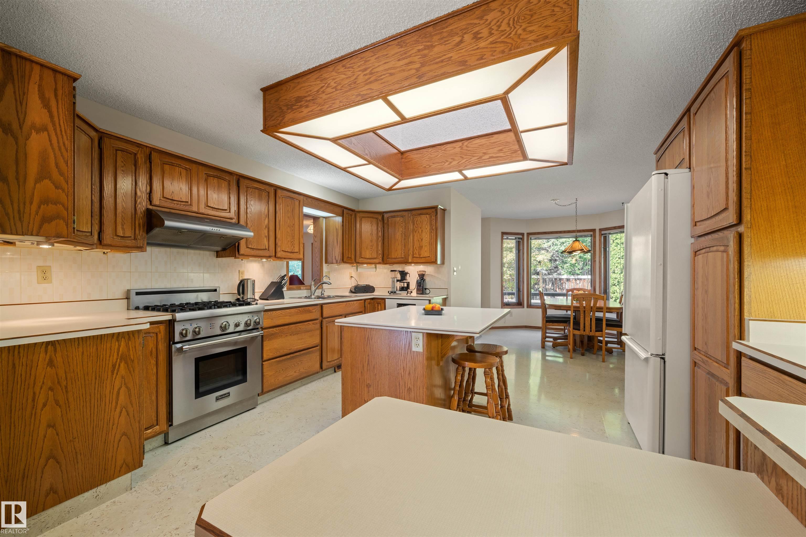 Photo 17 at 12412 28 Avenue NW, Blue Quill Estates, Edmonton