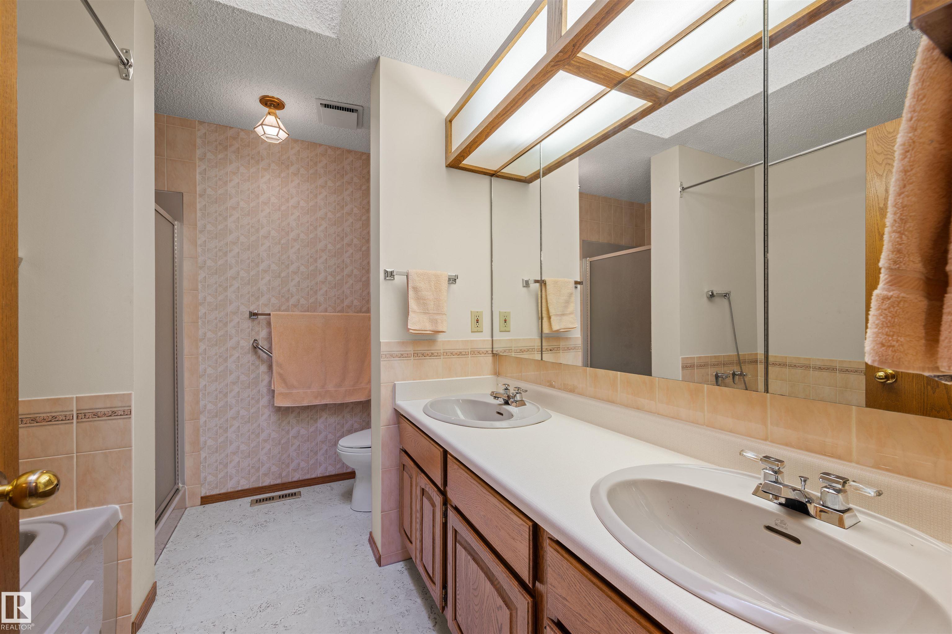 Photo 31 at 12412 28 Avenue NW, Blue Quill Estates, Edmonton