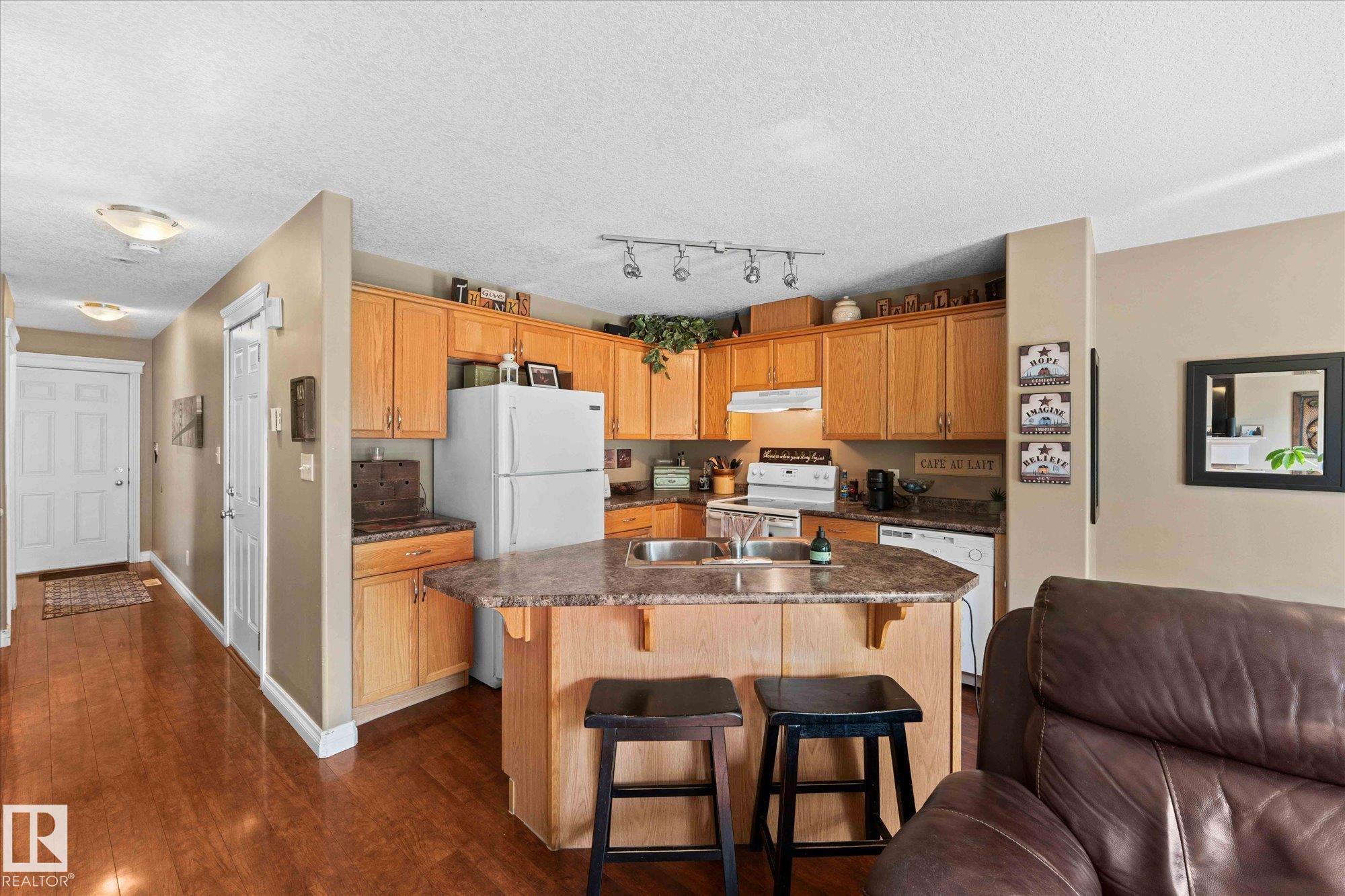 Photo 8 at 125 Meridian Loop, Meridian Cove, Stony Plain