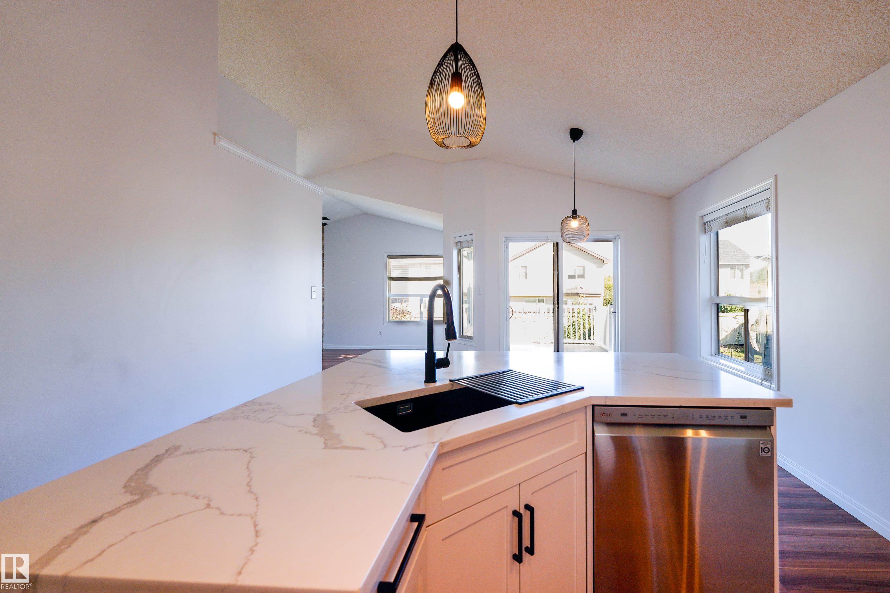 Photo 15 at 409 84 Street SW, Ellerslie, Edmonton