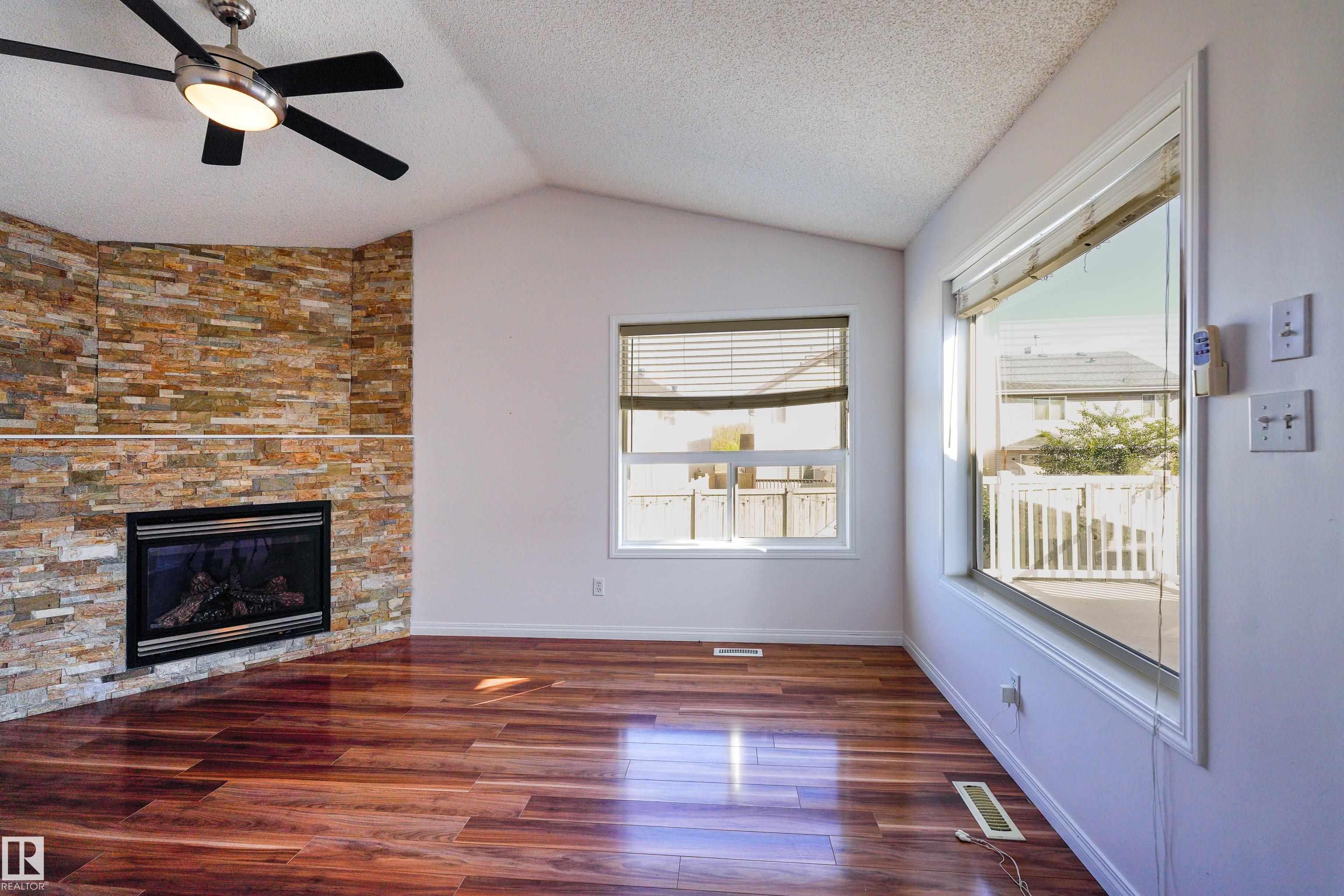Photo 9 at 409 84 Street SW, Ellerslie, Edmonton