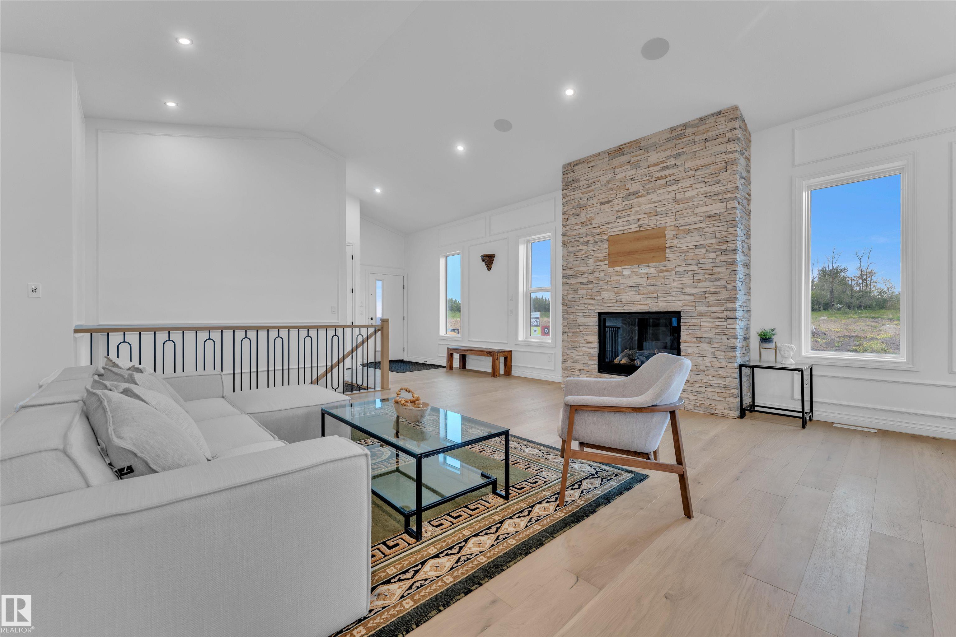 Photo 13 at 30 Avonlea Way, Jesperdale, Spruce Grove