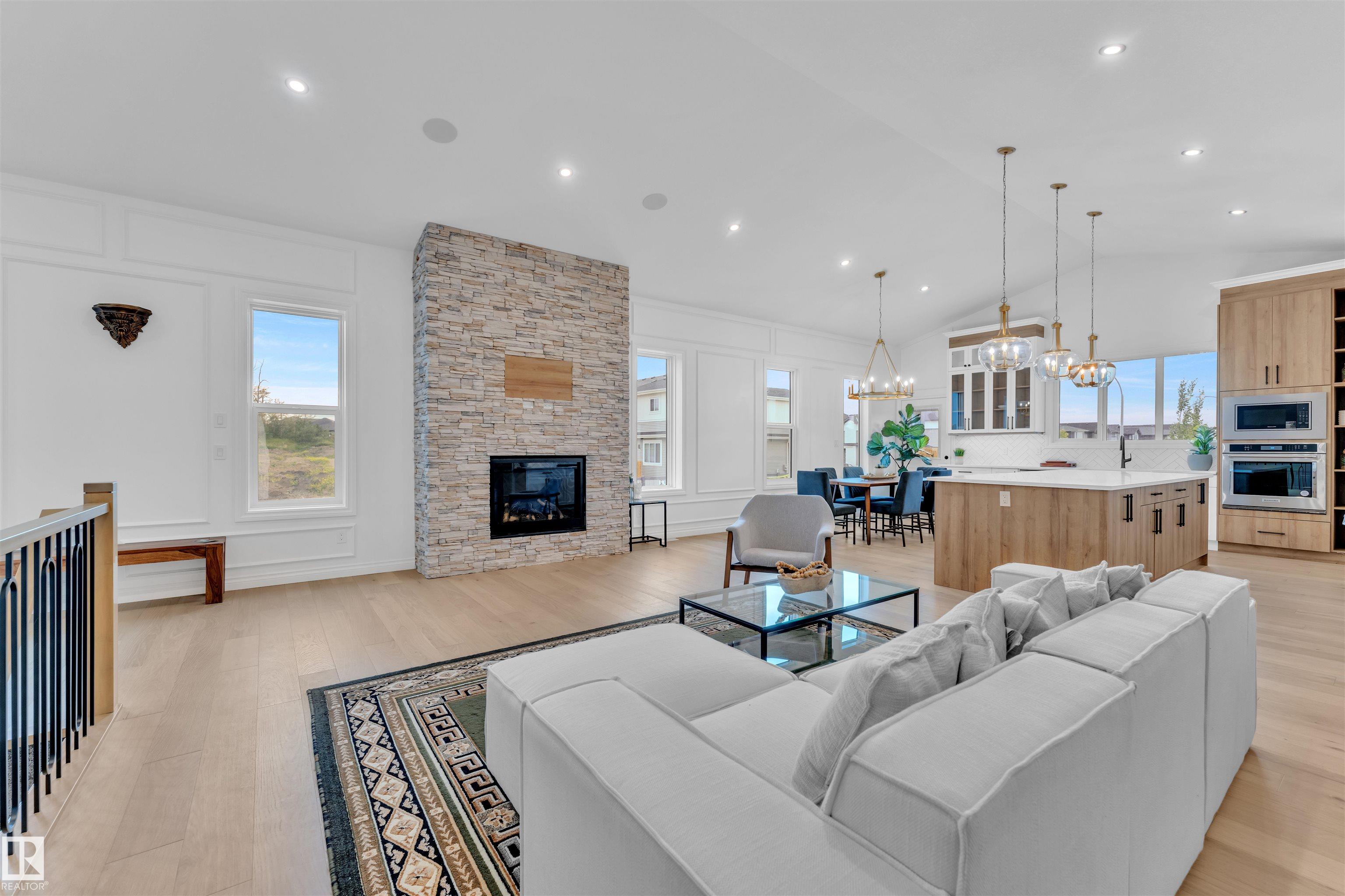 Photo 14 at 30 Avonlea Way, Jesperdale, Spruce Grove