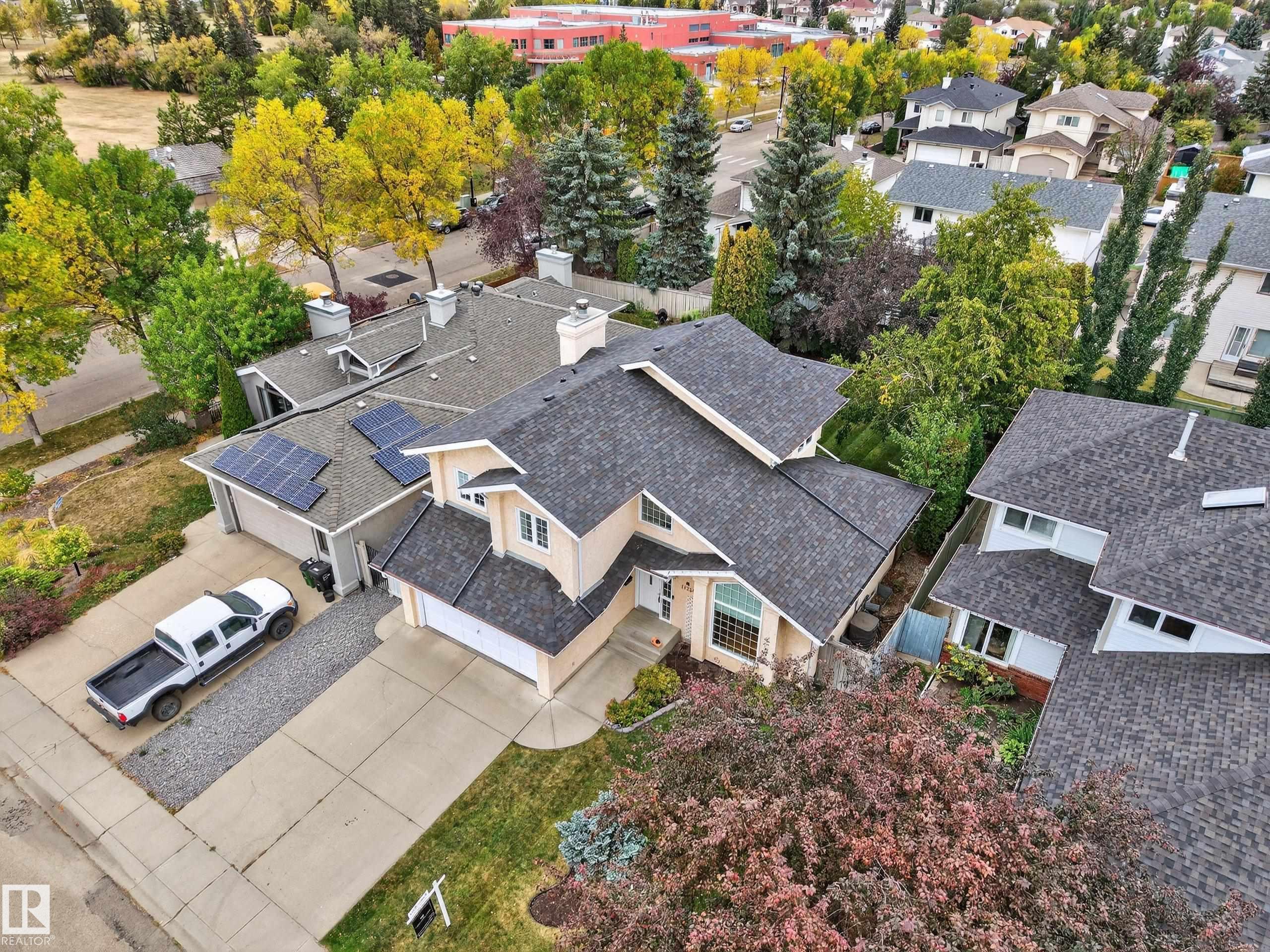 11254 10a Avenue NW, Twin Brooks, Edmonton 