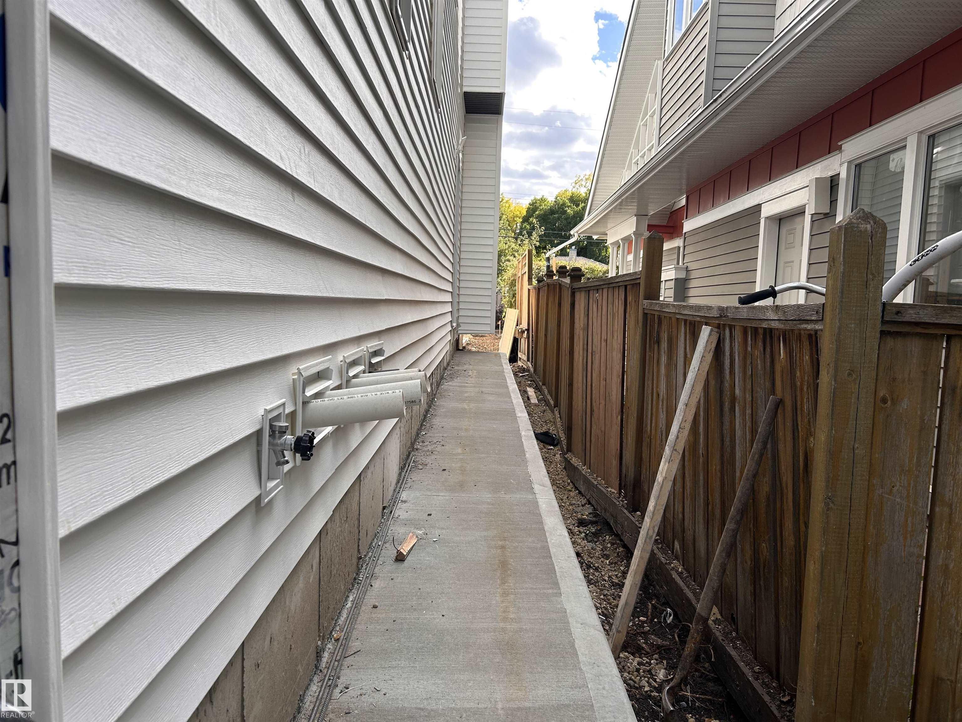 Photo 18 at 11613 79 Avenue NW, Belgravia, Edmonton