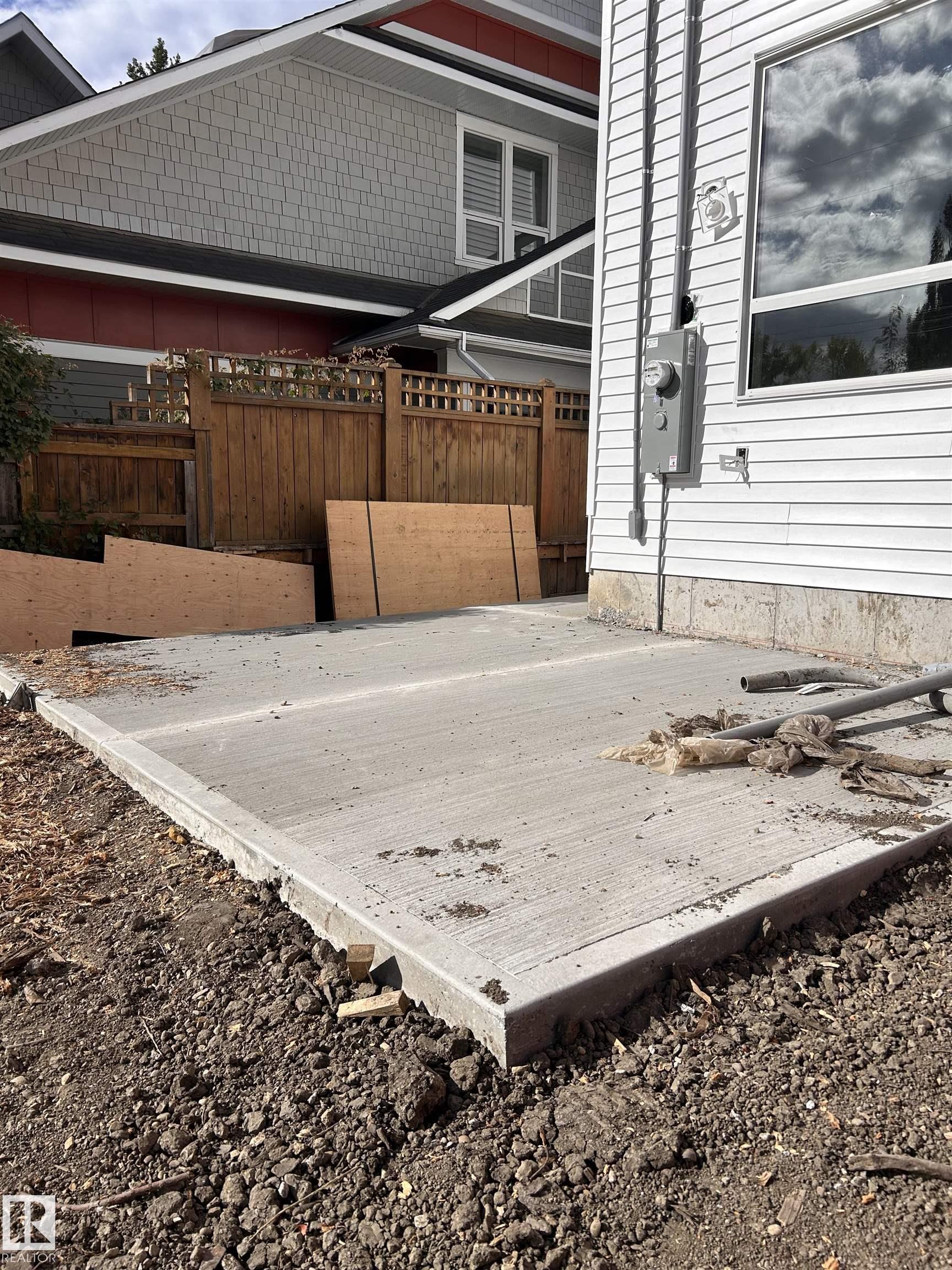 Photo 10 at 11613 79 Avenue NW, Belgravia, Edmonton