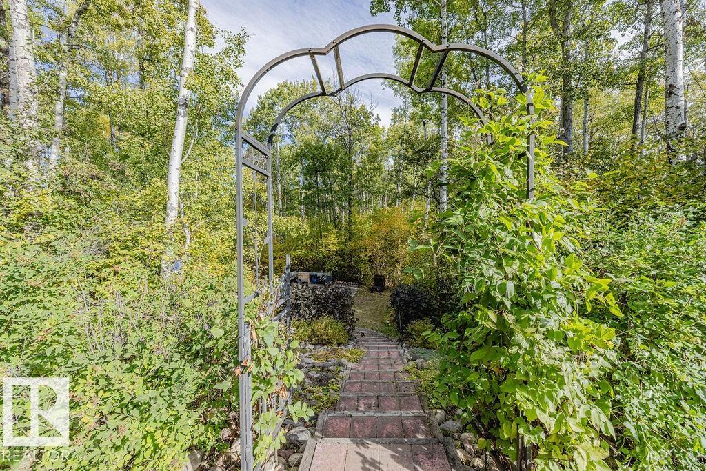 Photo 8 at 112 - 53319 Rge Road 14, Glory Lake Park, Rural Parkland County