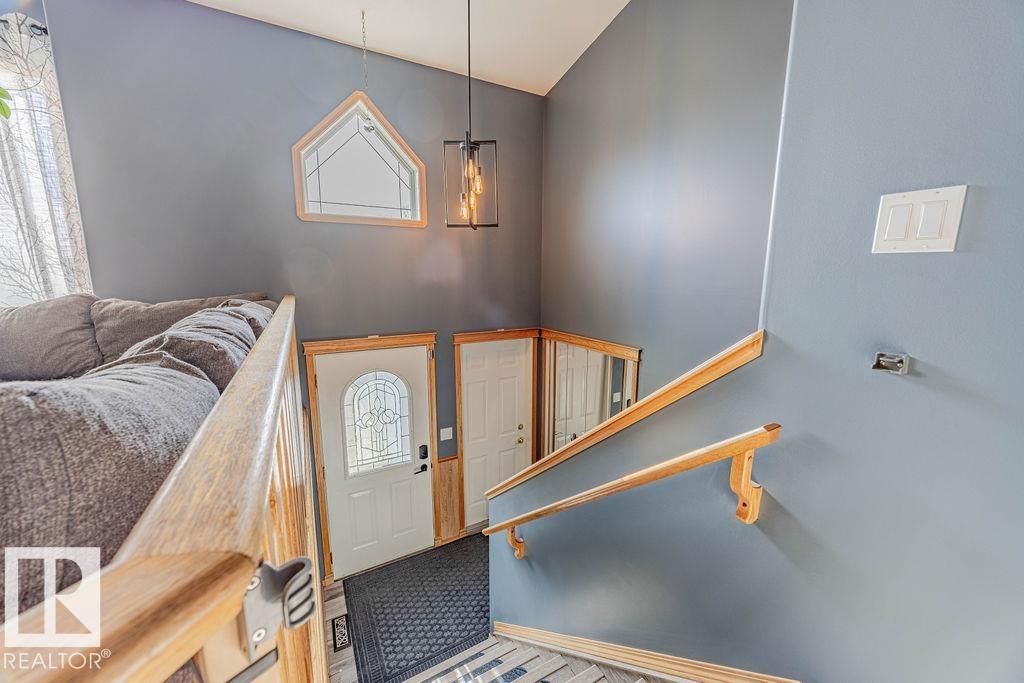 Photo 9 at 112 - 53319 Rge Road 14, Glory Lake Park, Rural Parkland County