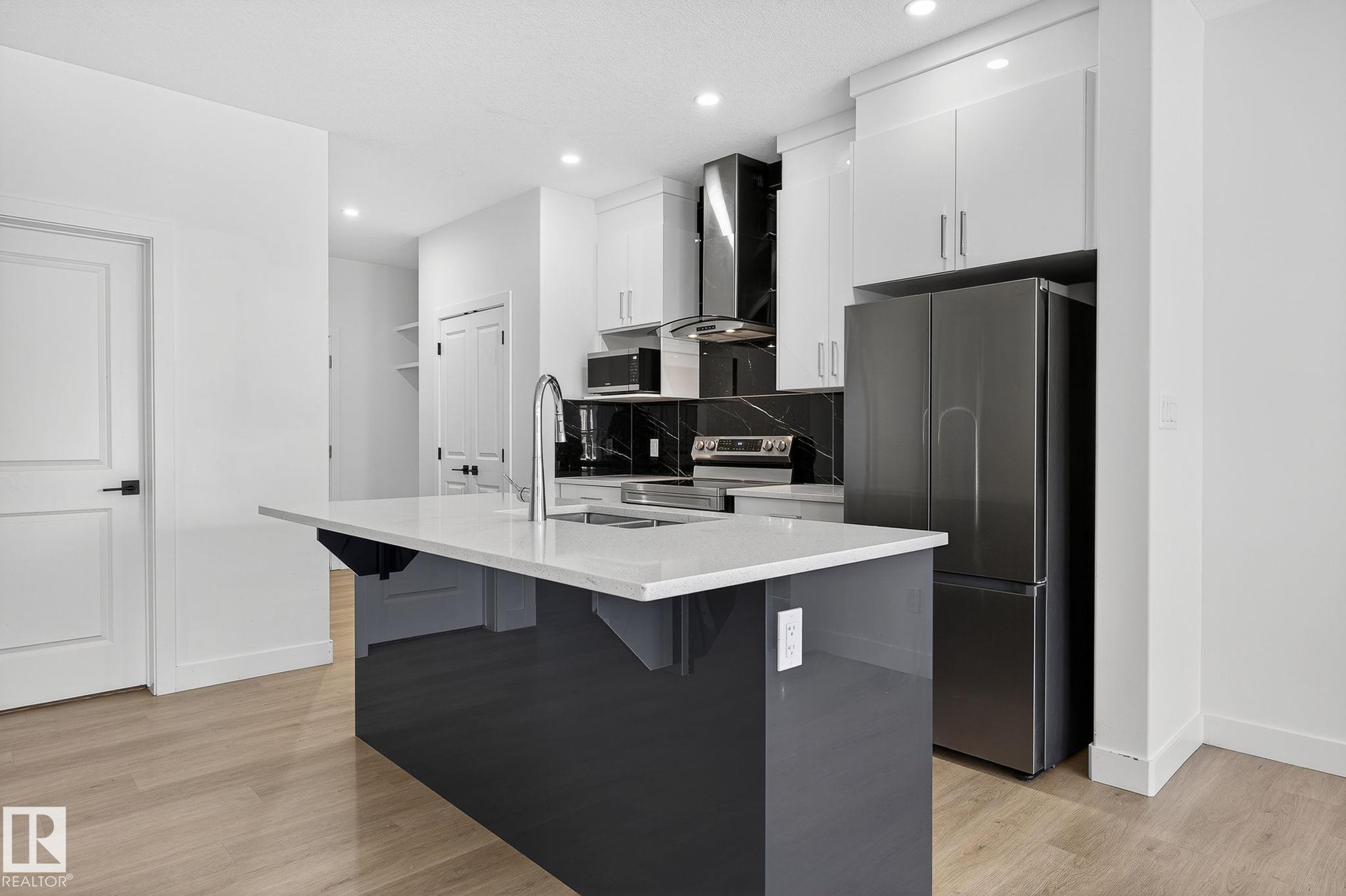 Photo 5 at 4603 36 Street, Forest Heights, Beaumont