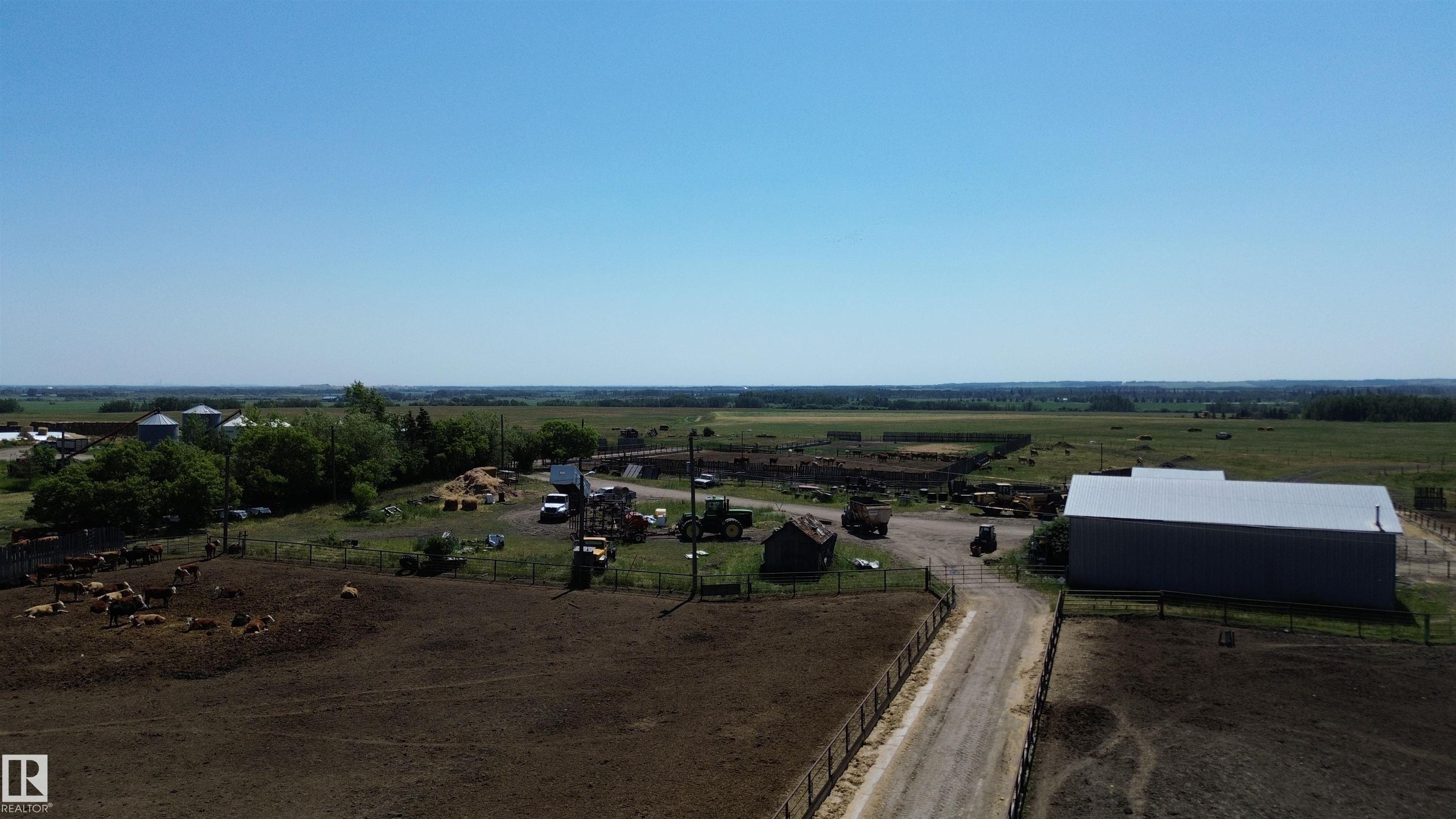 Photo 2 at 55107 Rge Rd 271, None, Rural Sturgeon County