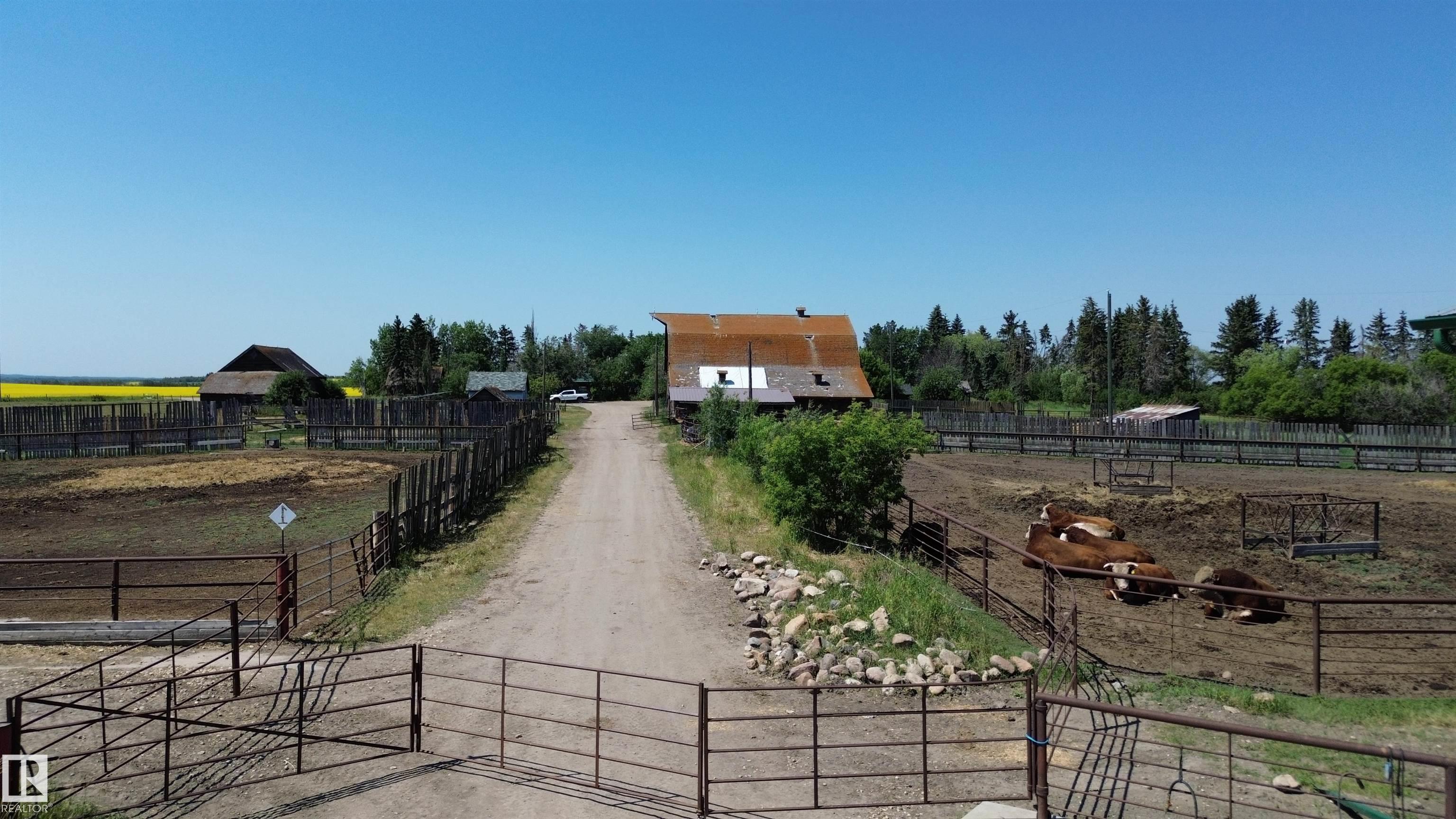 Photo 13 at 55107 Rge Rd 271, None, Rural Sturgeon County