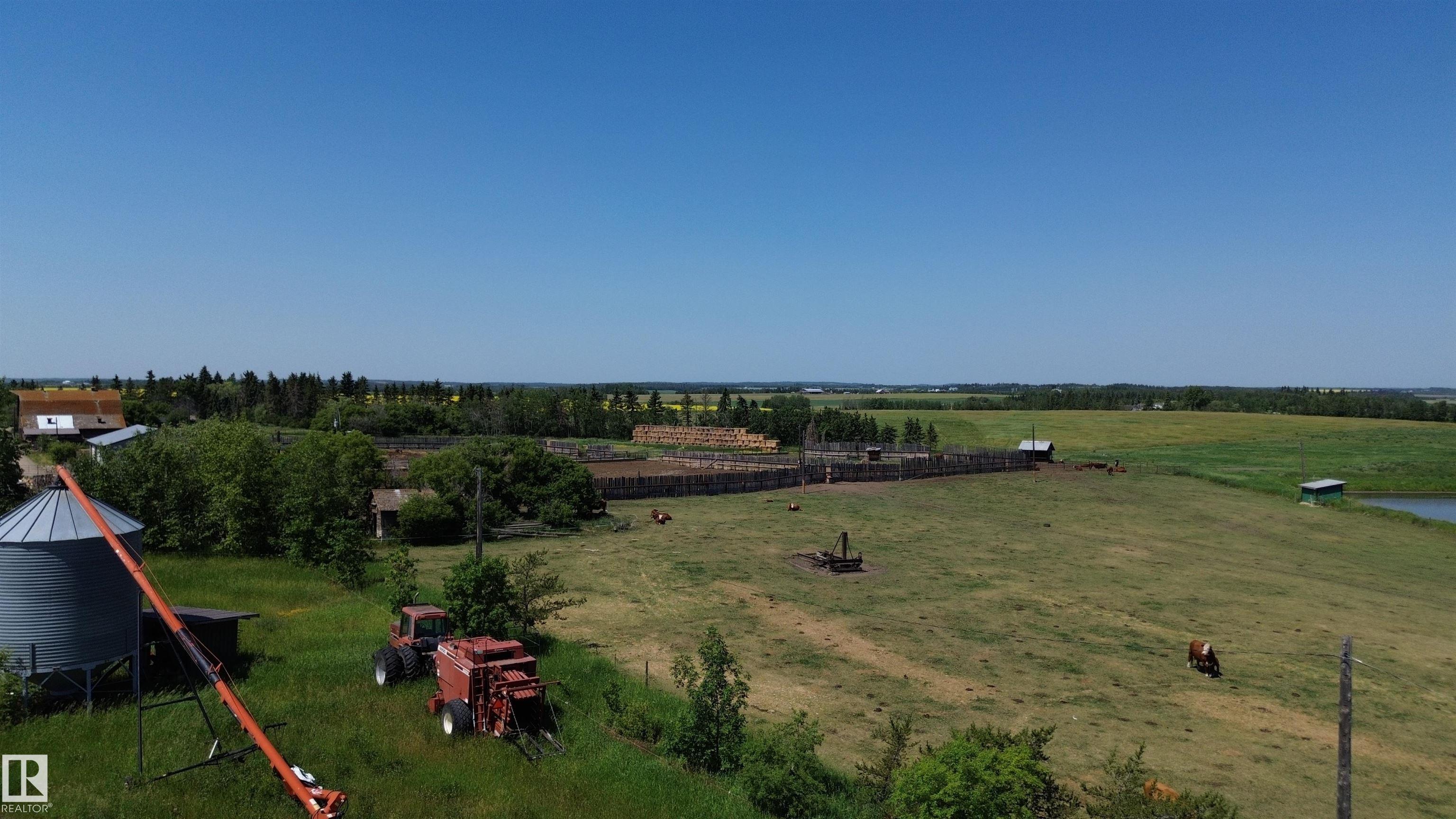 Photo 18 at 55107 Rge Rd 271, None, Rural Sturgeon County