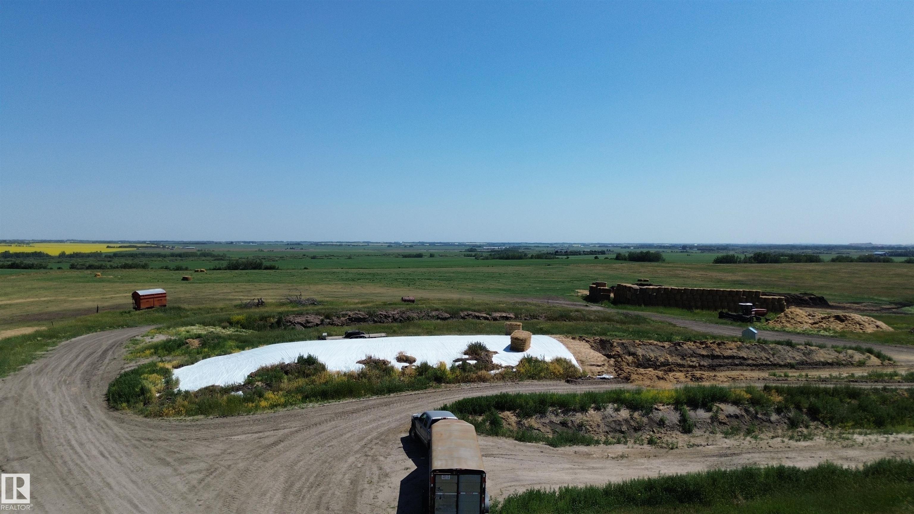 Photo 22 at 55107 Rge Rd 271, None, Rural Sturgeon County