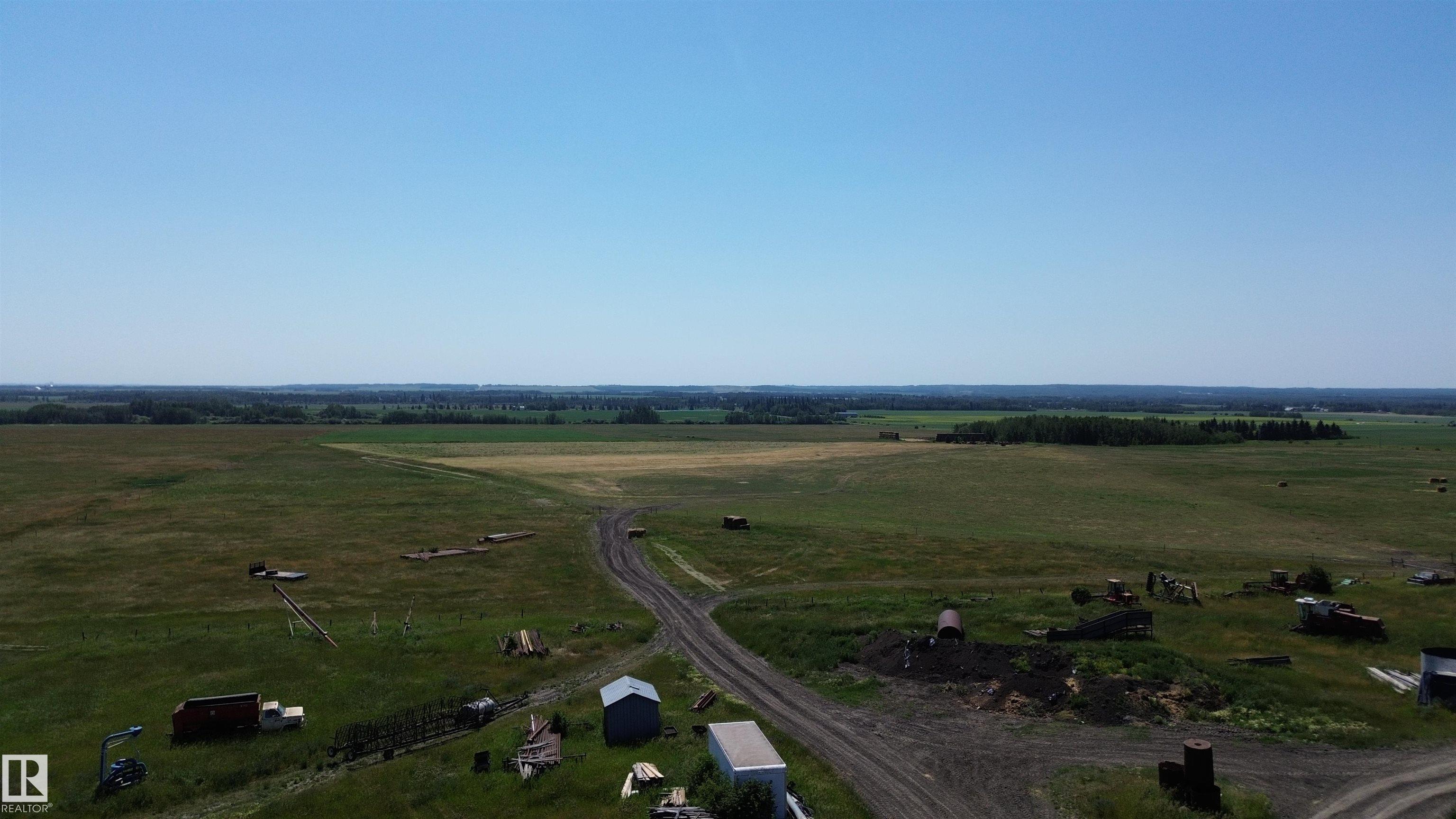 Photo 31 at 55107 Rge Rd 271, None, Rural Sturgeon County