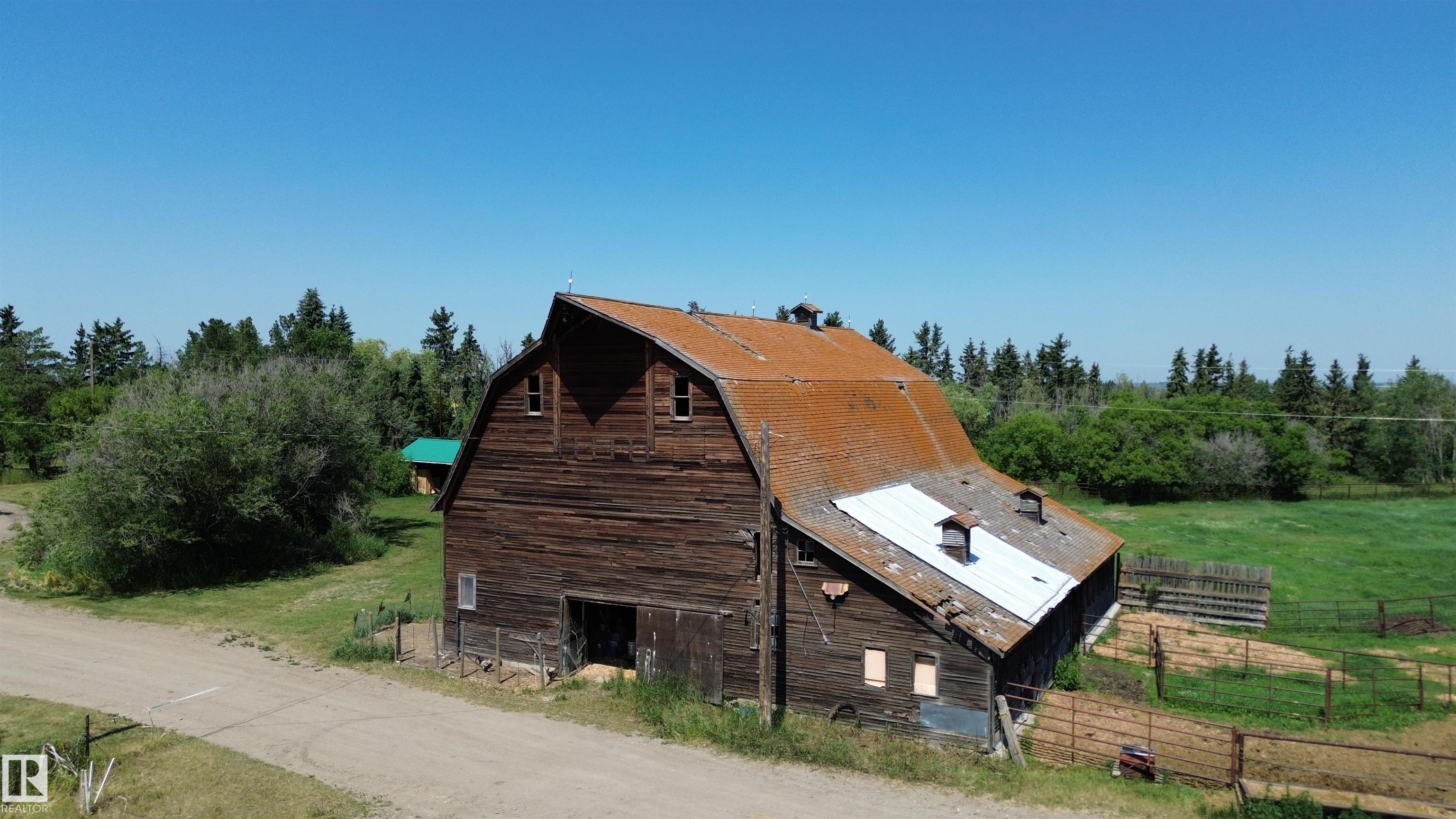 Photo 6 at 55107 Rge Rd 271, None, Rural Sturgeon County