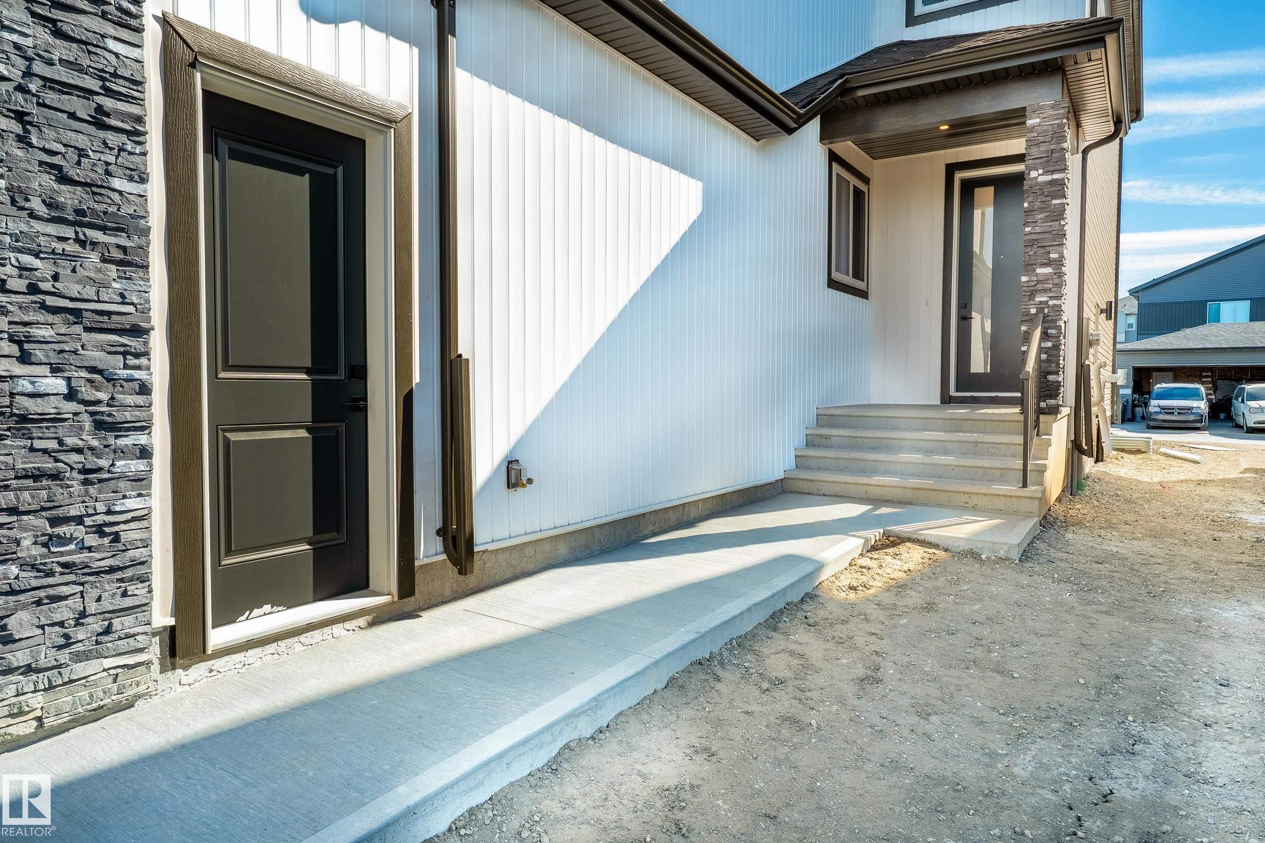 Photo 2 at 119 Lilac Close, Woodbend, Leduc