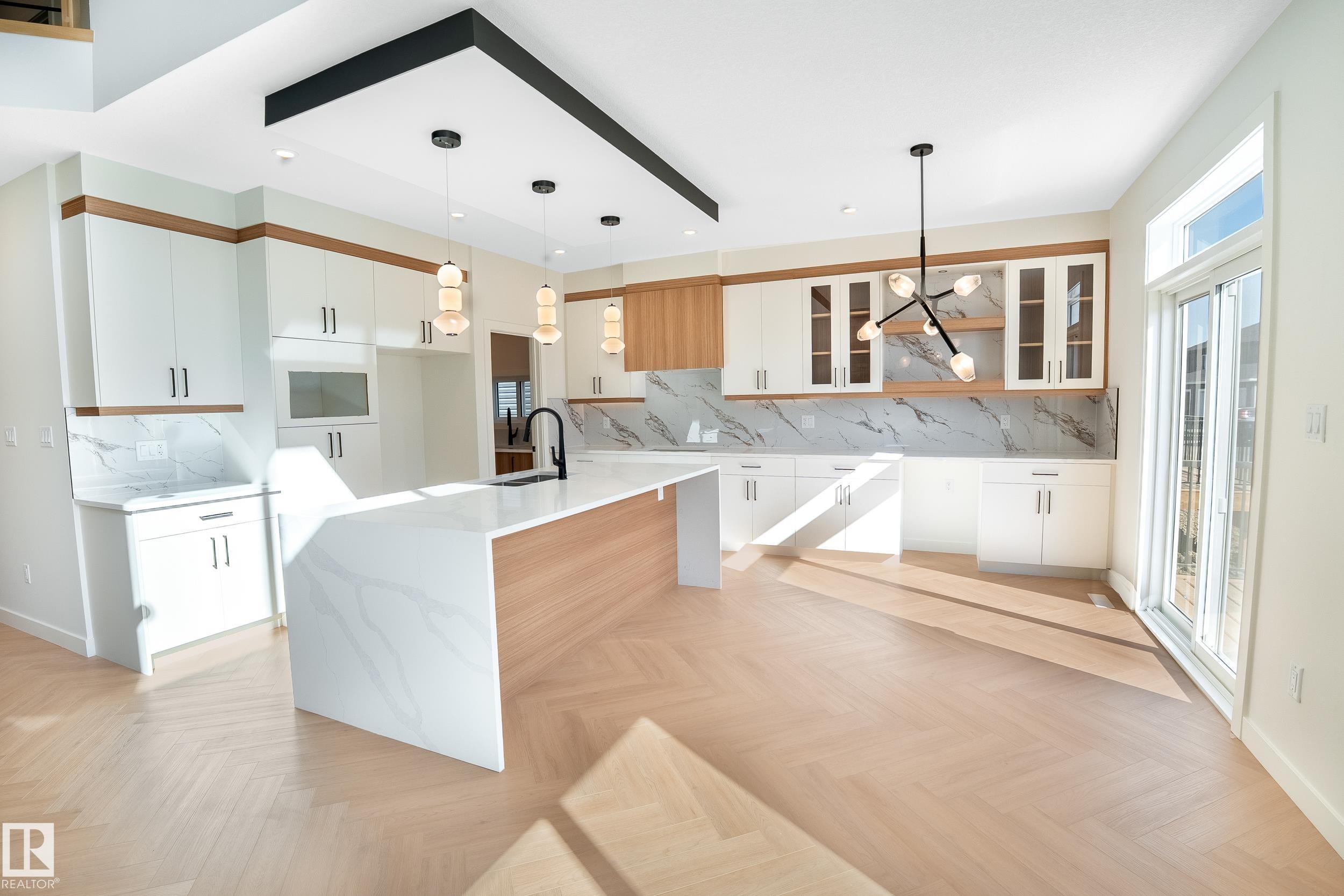 Photo 11 at 119 Lilac Close, Woodbend, Leduc