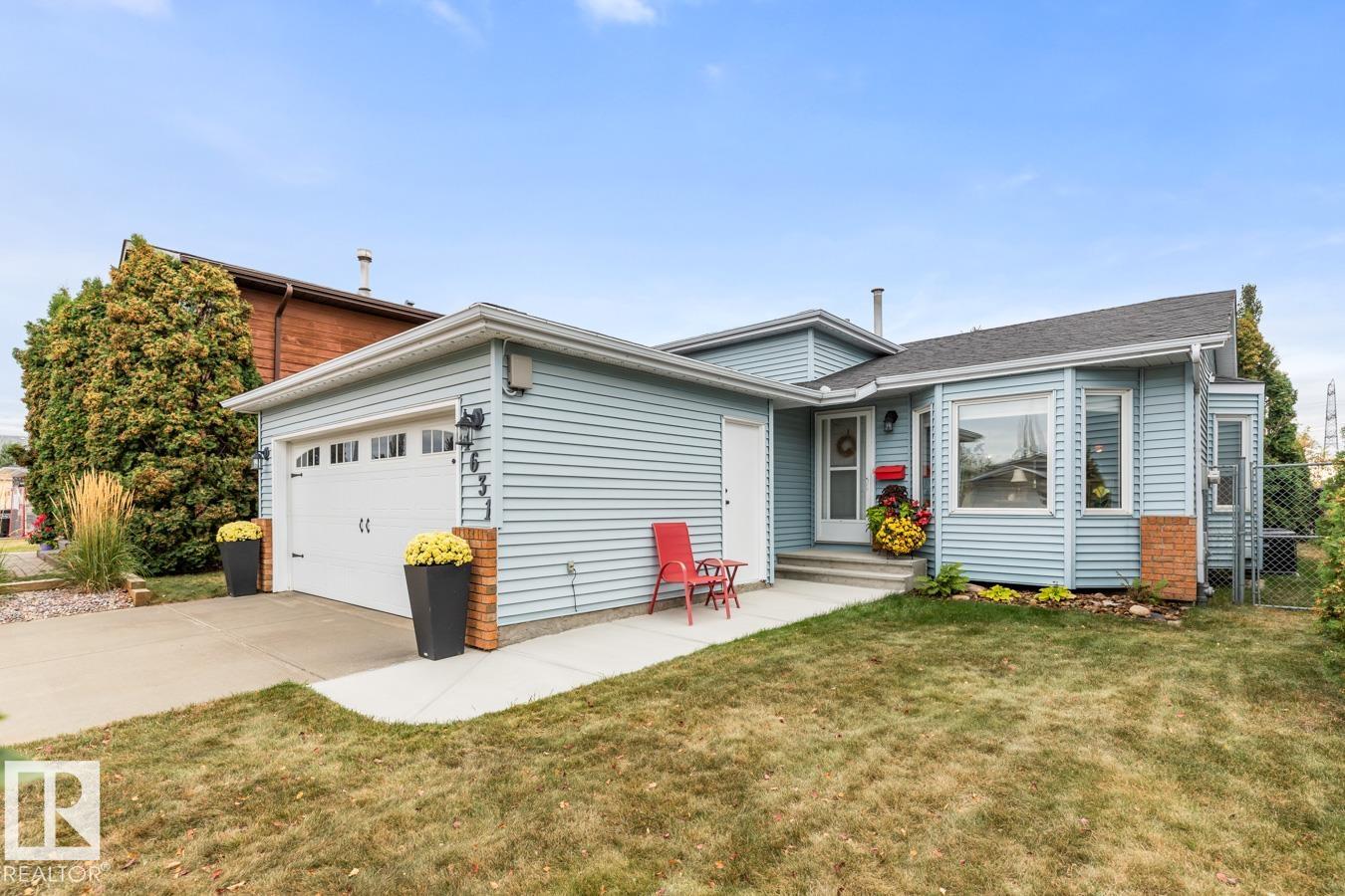 4631 10 Avenue NW, Crawford Plains, Edmonton 