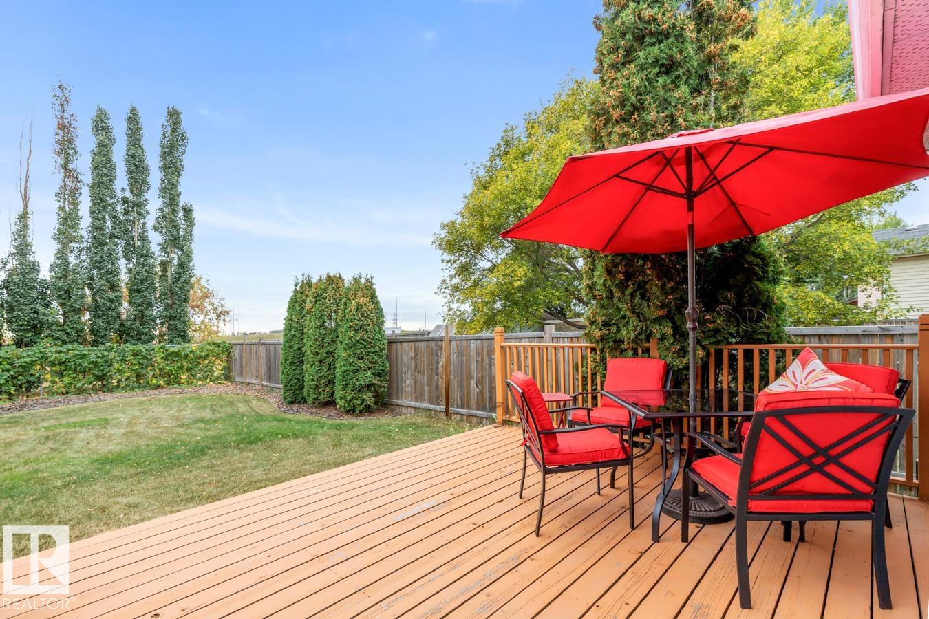 Photo 28 at 4631 10 Avenue NW, Crawford Plains, Edmonton