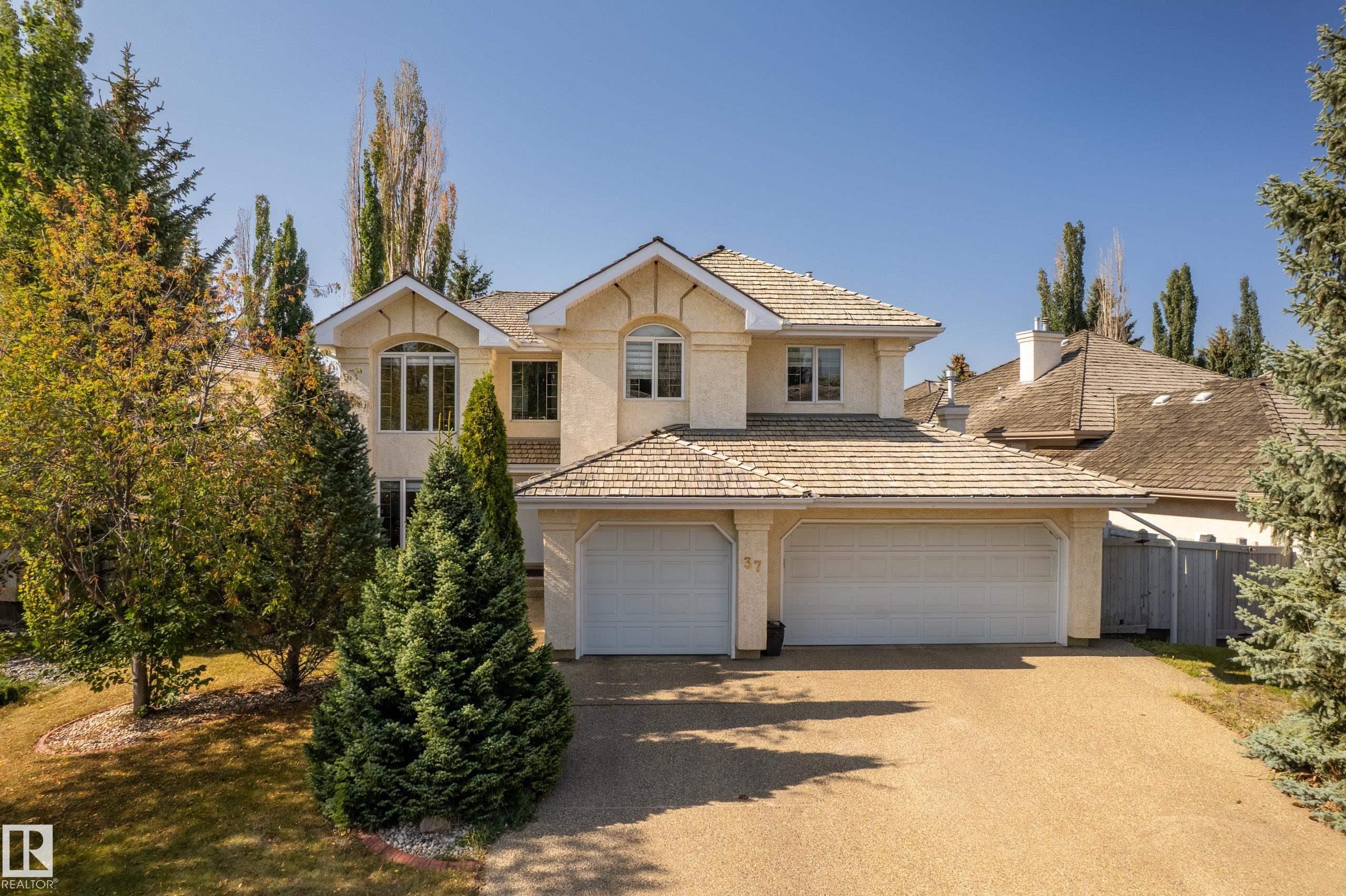 37 Leonard Drive, Lacombe Park, St. Albert 
