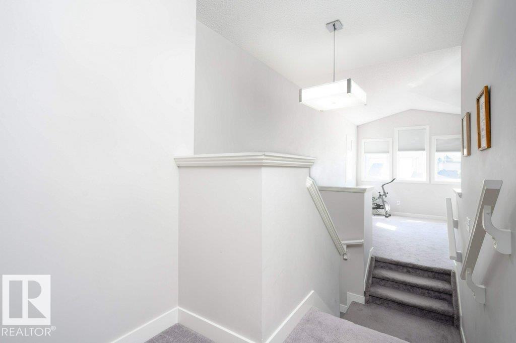 Photo 16 at 1007 158 Street SW, Glenridding Heights, Edmonton