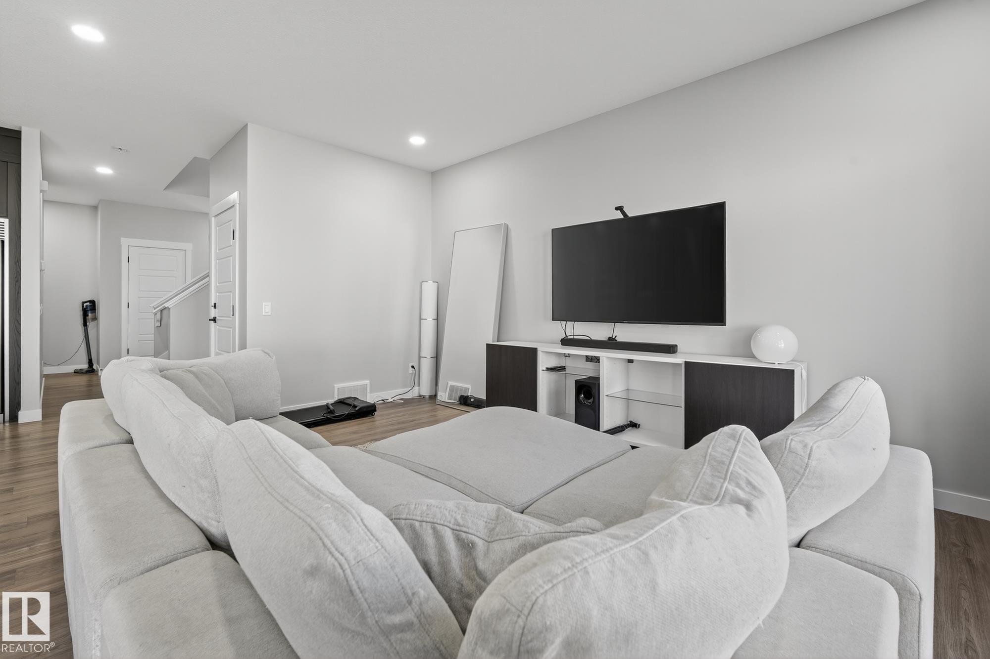 Photo 13 at 9704 224 Street NW, Secord, Edmonton