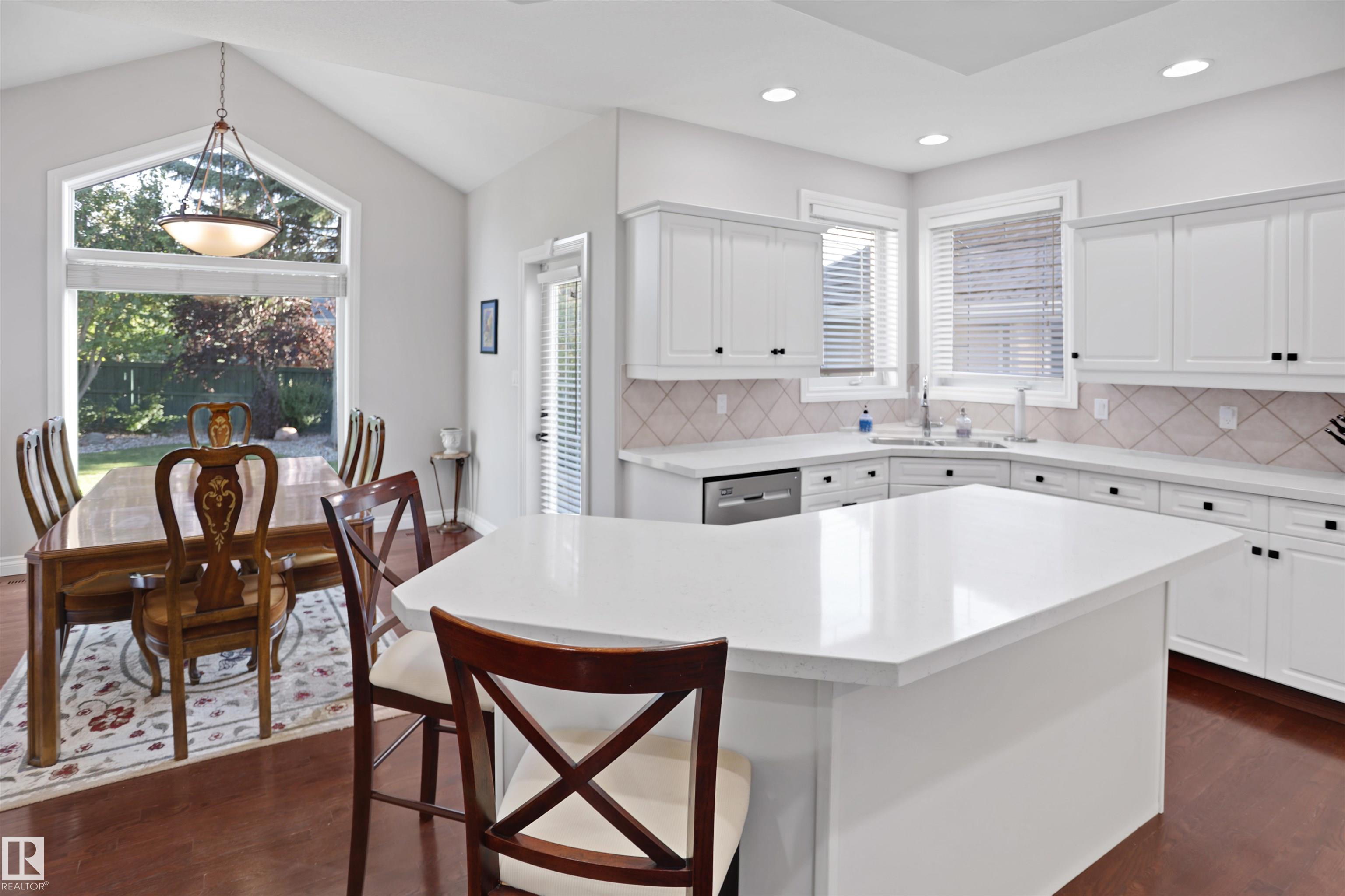 Photo 13 at 352 Hunters run NW, Haddow, Edmonton